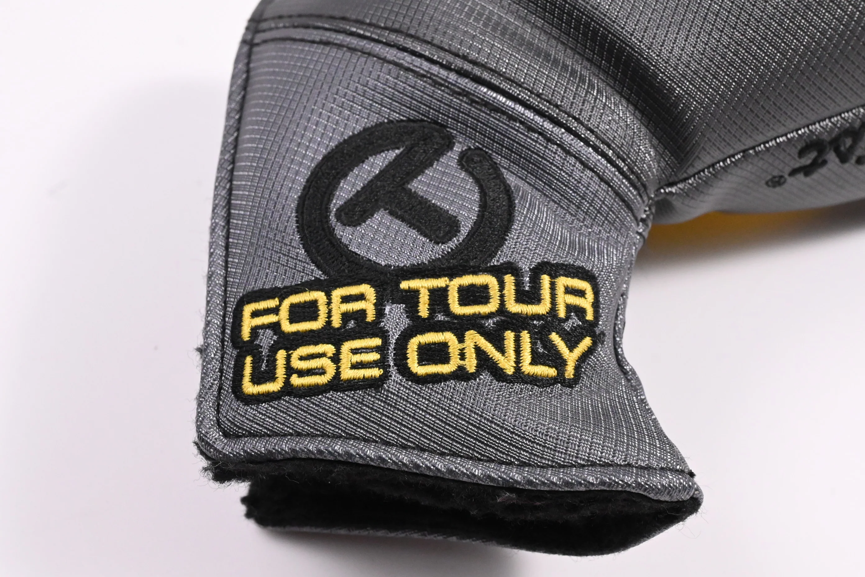 Scotty Cameron Circle T Industrial / Putter Headcover / Mid Mallet / Grey - Image 6