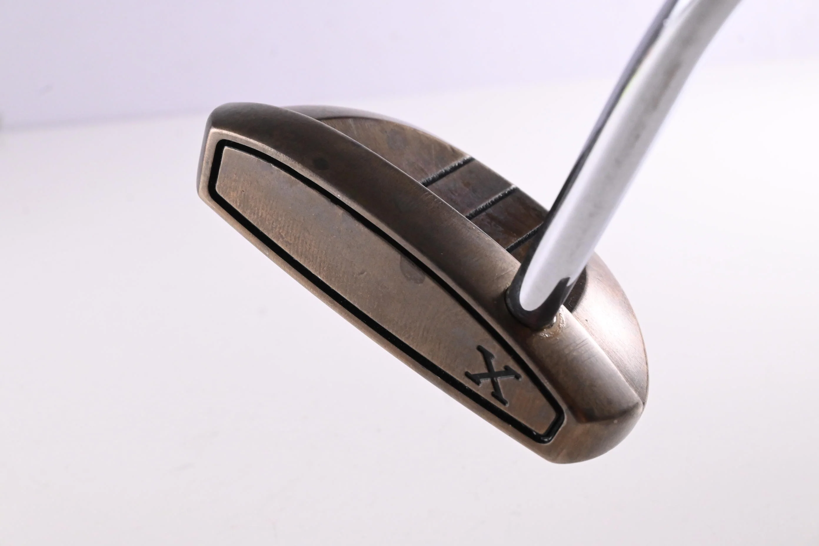 Scotty Cameron Red X Single Bend Putter / 34 Inch / BGT Stability Carbon Shaft - Image 2