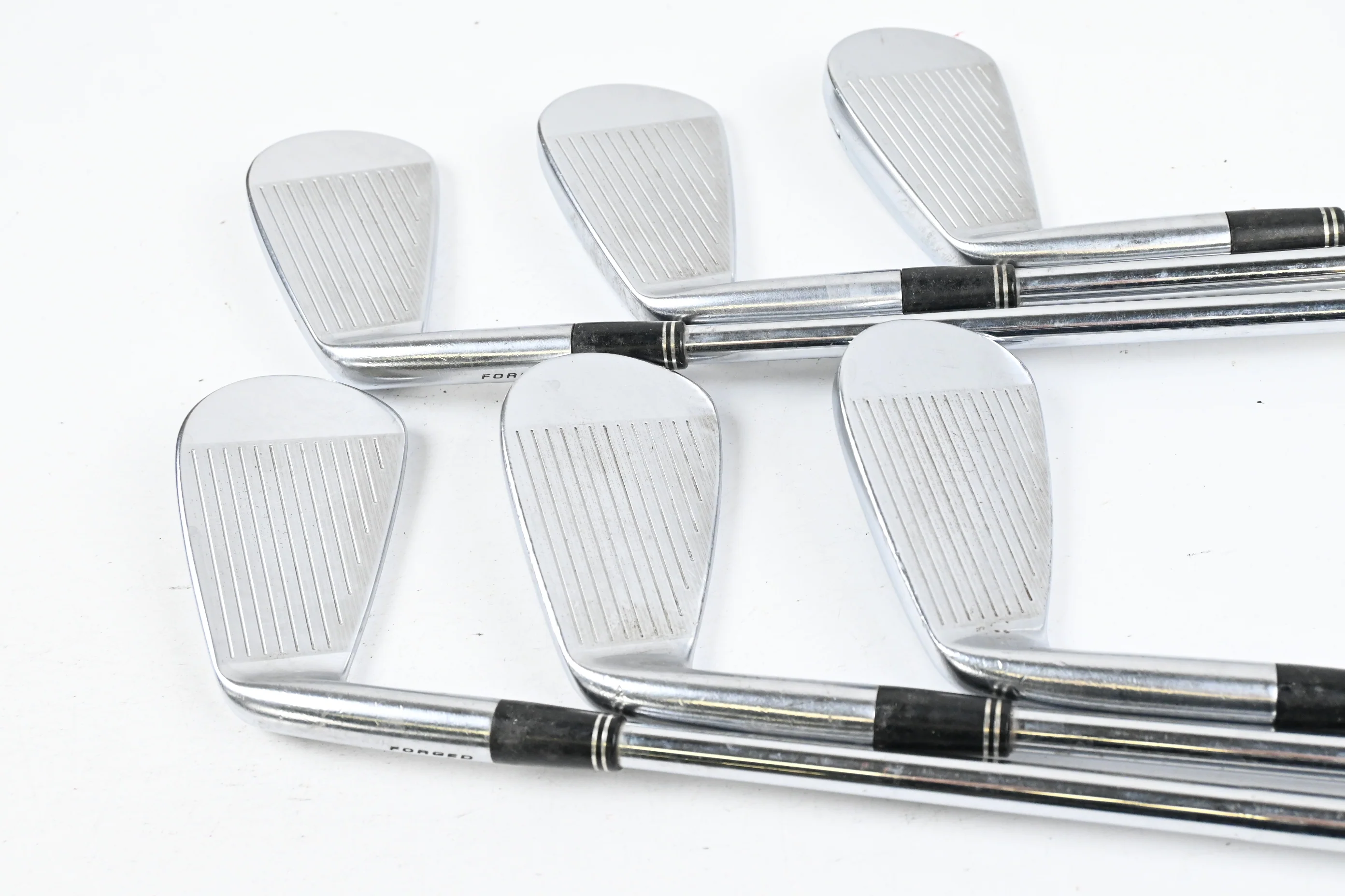Srixon Z-565 Irons / 4-9 / X-Flex Dyanmic Gold X100 Shafts - Image 3