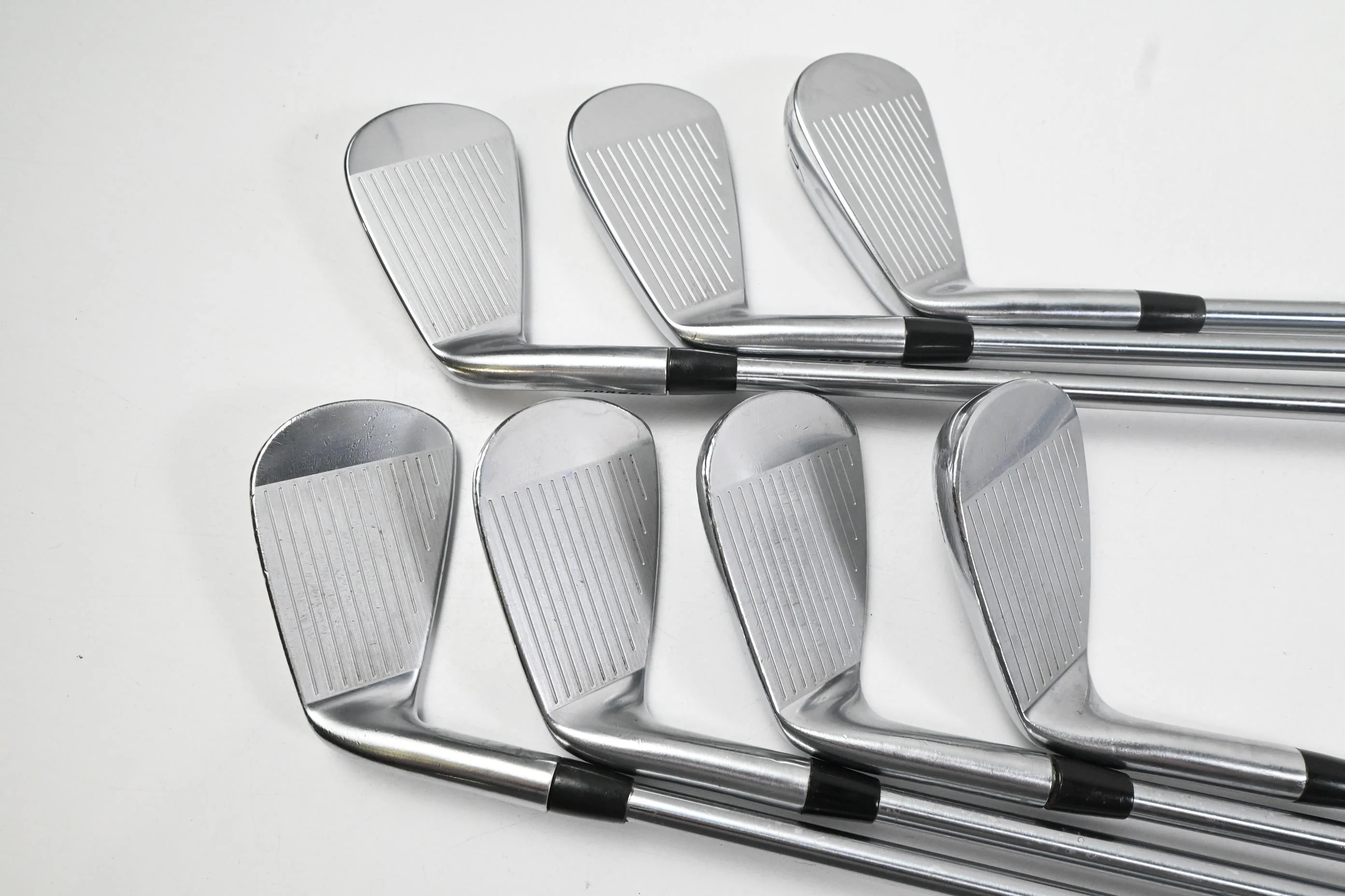 Srixon Z-565 Irons / 4-PW / Regular Flex Project X PXi Shafts - Image 3