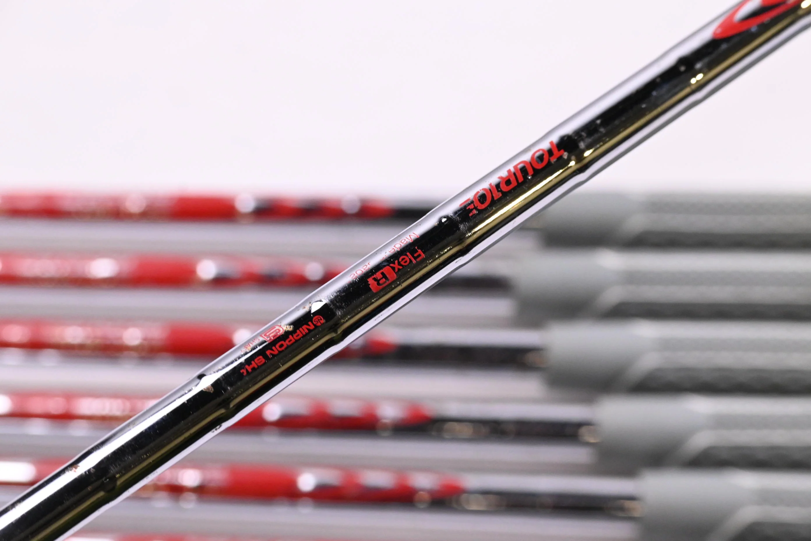 Srixon Z-565 Irons / 4-PW+GW / Regular Flex N.S.Pro Modus³ Tour 105 Shafts - Image 5