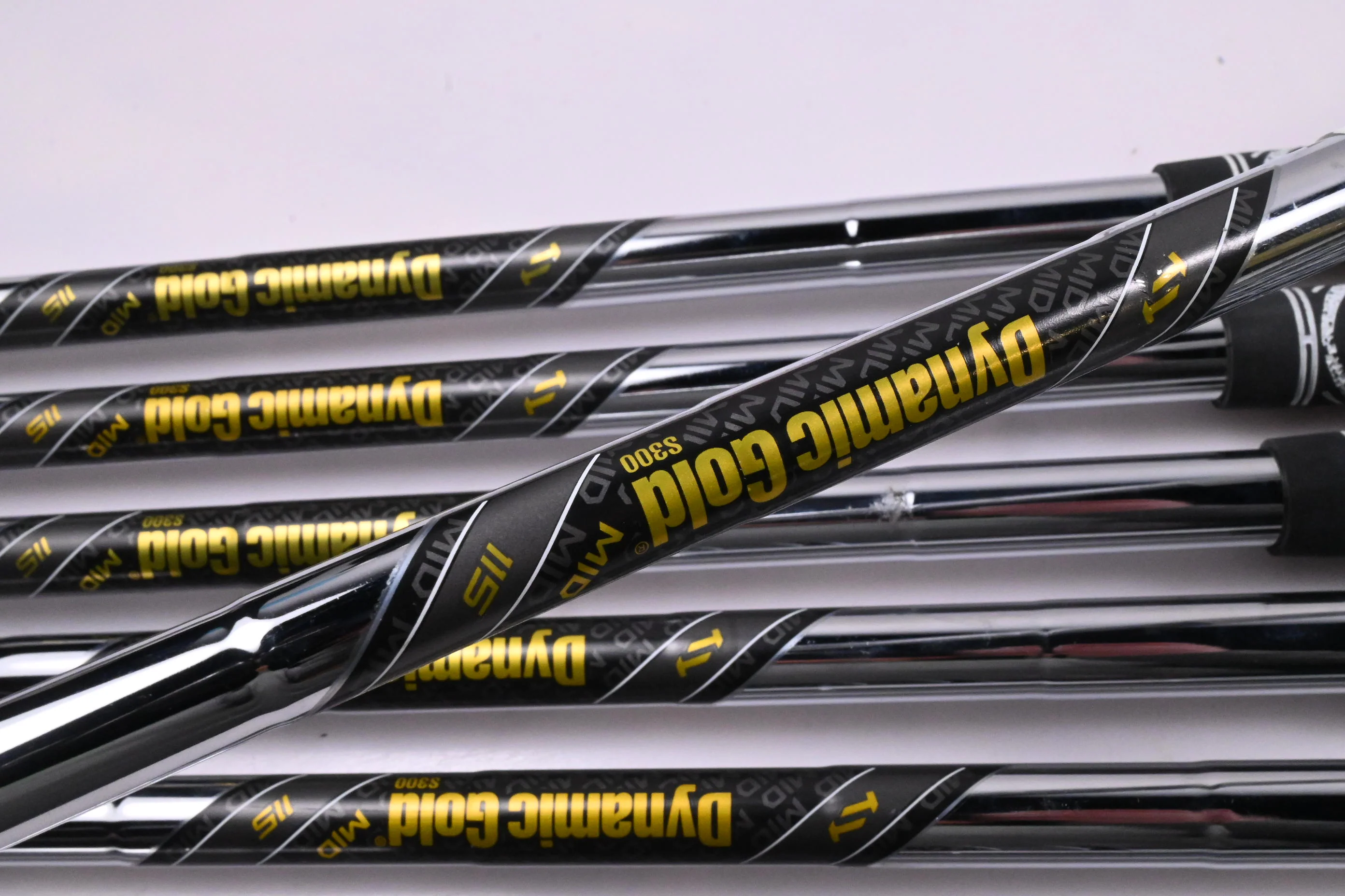 Srixon Z-945 Irons / 3-PW / Stiff Flex Dynamic Gold Mid 115 S300 Shafts - Image 5