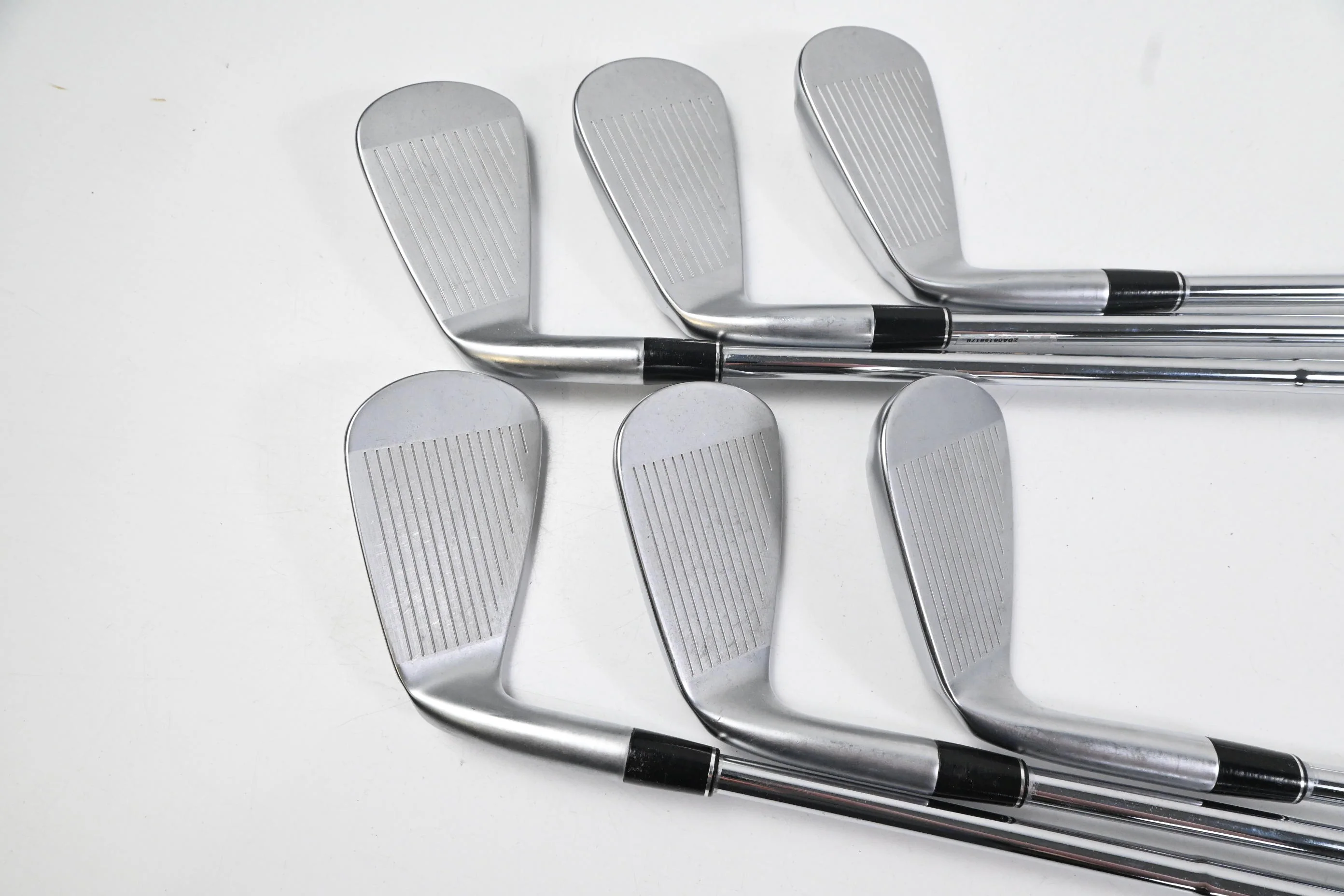 Srixon ZXi4 Irons / 5-PW / Stiff Flex Dynamic Gold Mid S300 115 Shafts - Image 3