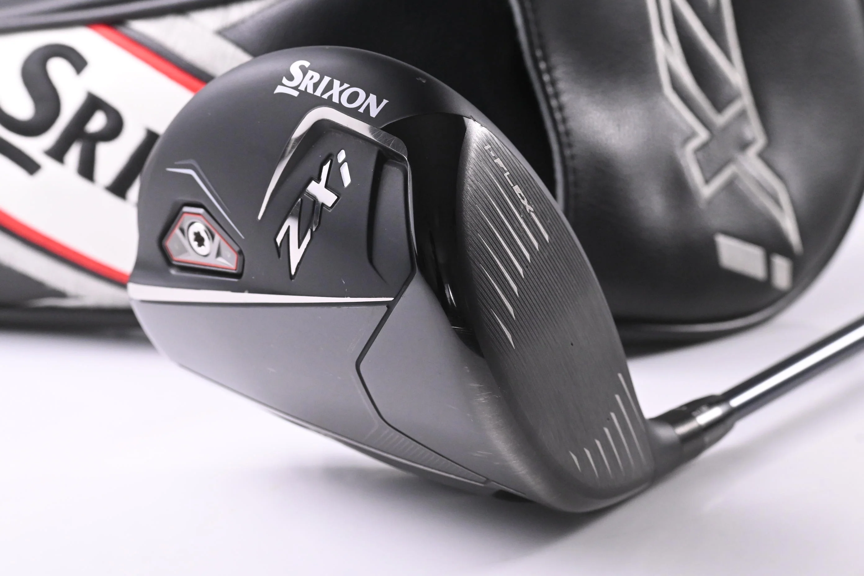 Srixon ZXi Driver / 10.5 Degree / Regular Flex Fujikura Ventus TR Blue 6 Shaft
