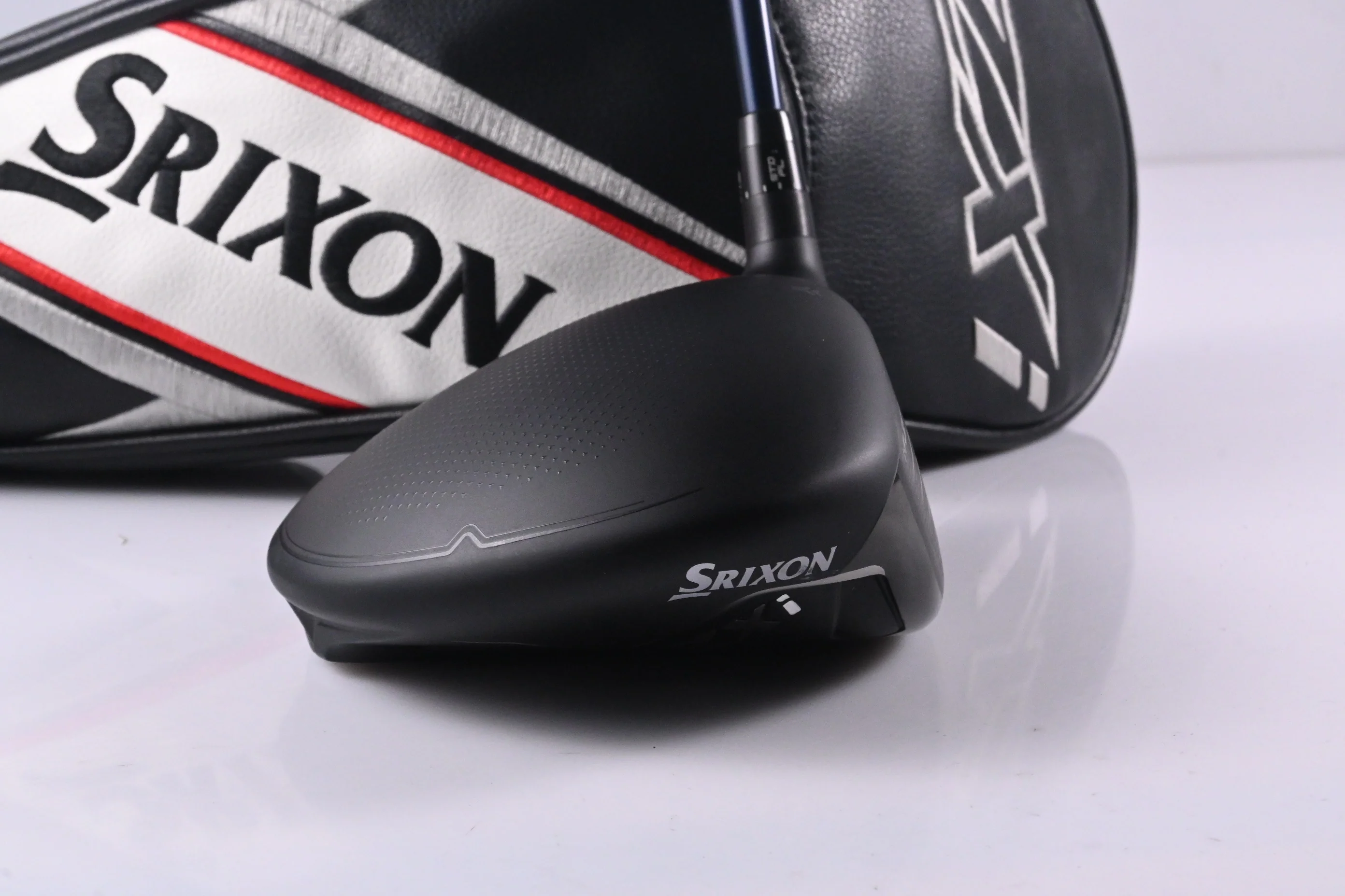 Srixon ZXi Driver / 10.5 Degree / Stiff Flex Ventus TR Blue 6 Shaft - Image 3