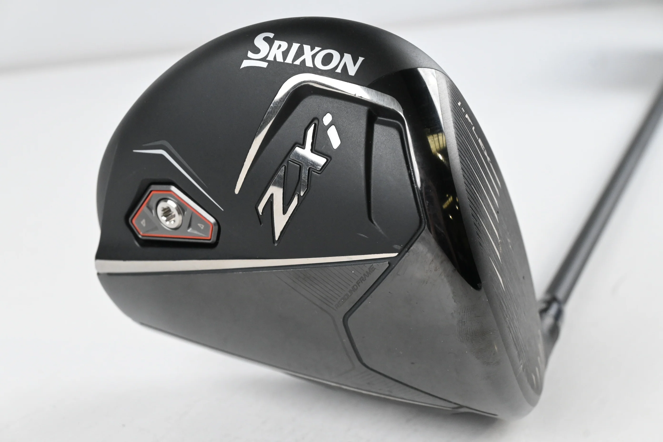 Srixon ZXi Driver / 10.5 Degree / X-Flex HZRDUS Black 70 Shaft
