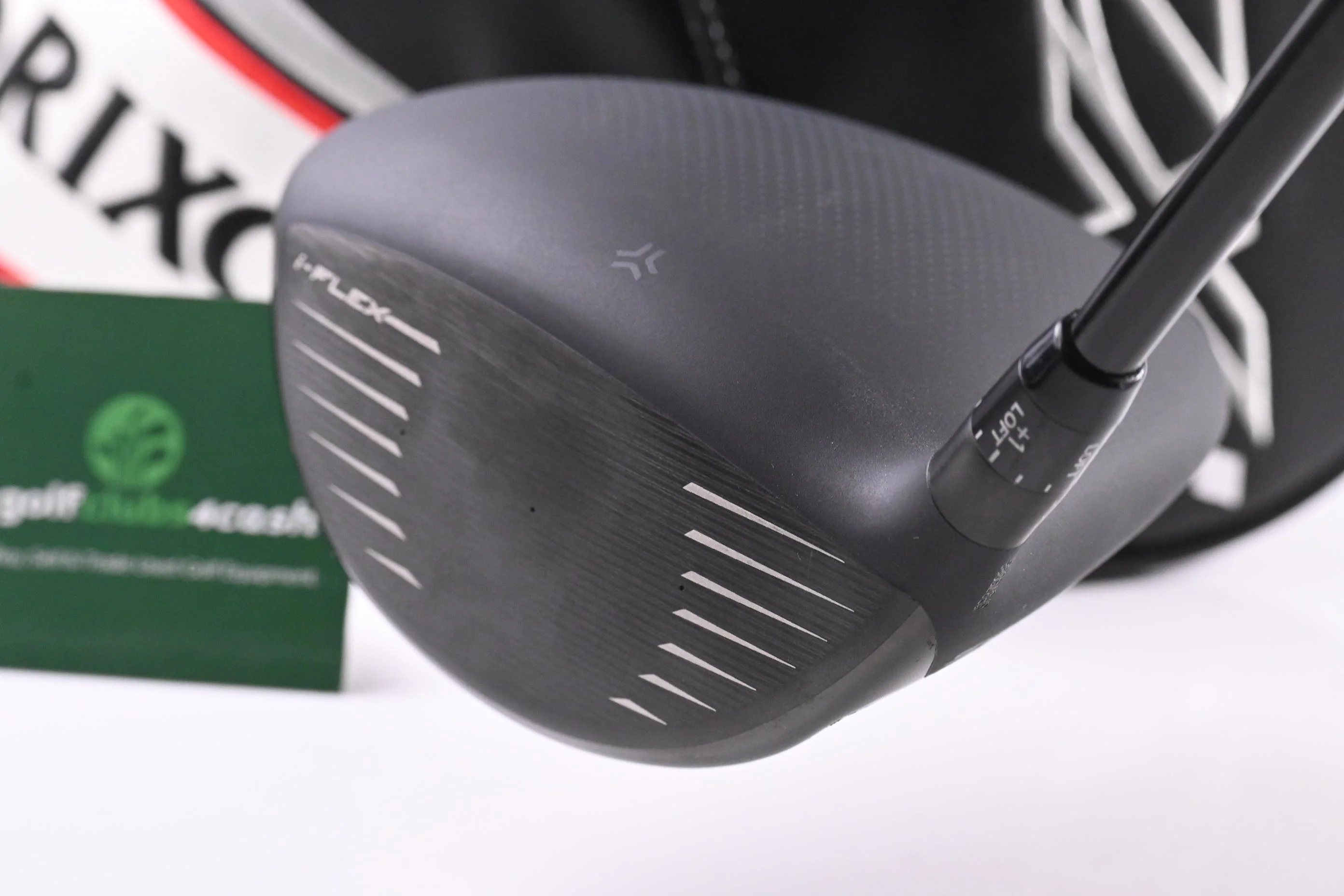 Srixon ZXi Max Driver / 10.5 Degree / Stiff Flex HZRDUS Black 60 Shaft - Image 4