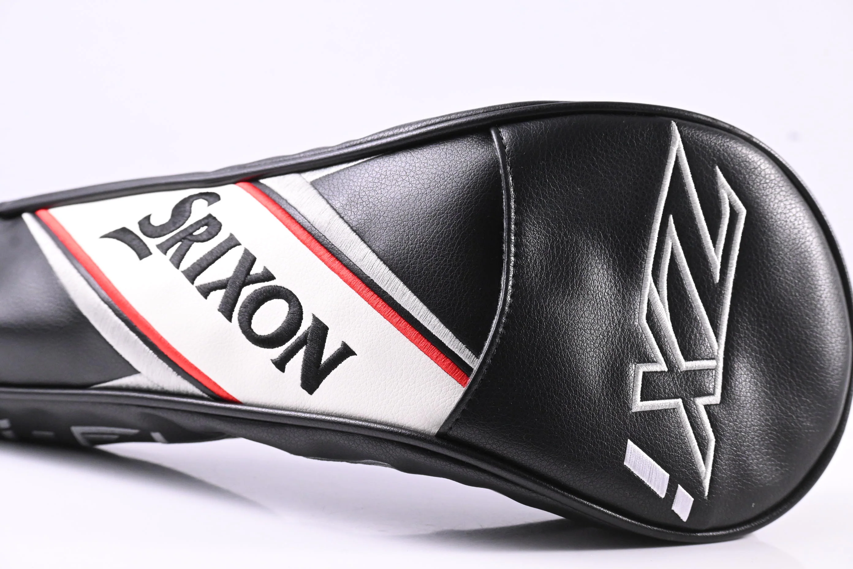 Srixon ZXi Driver / 10.5 Degree / Stiff Flex HZRDUS Black Gen 5 60 Shaft - Image 9