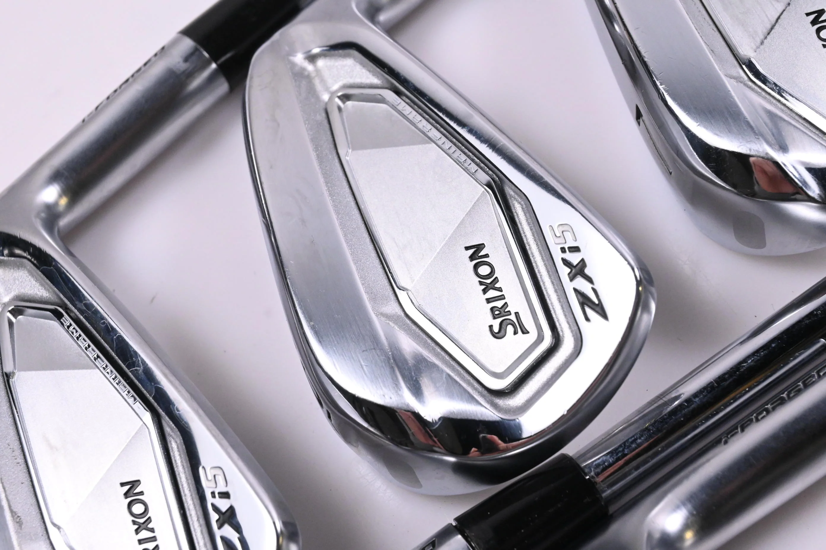 Srixon ZXi5 Irons / 5-PW / Regular Flex N.S.Pro 900XH Shafts