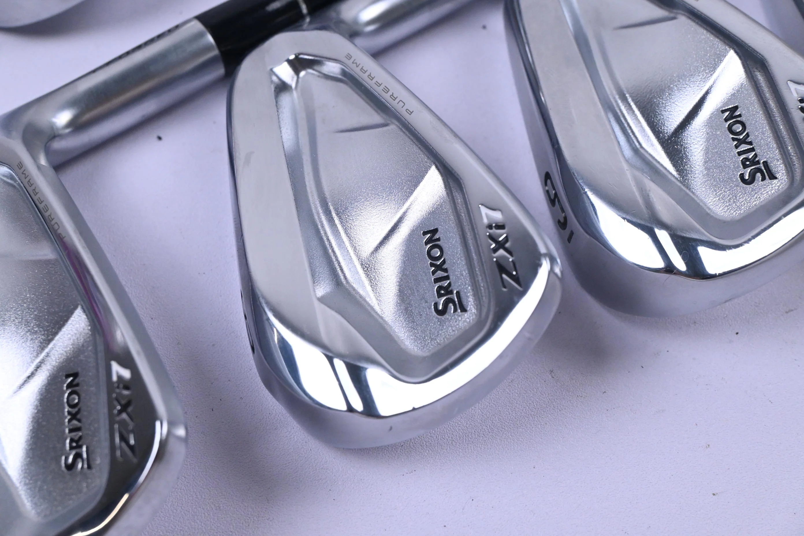Srixon ZXi7 Irons / 4-PW / Stiff Flex MMT 125 Shafts