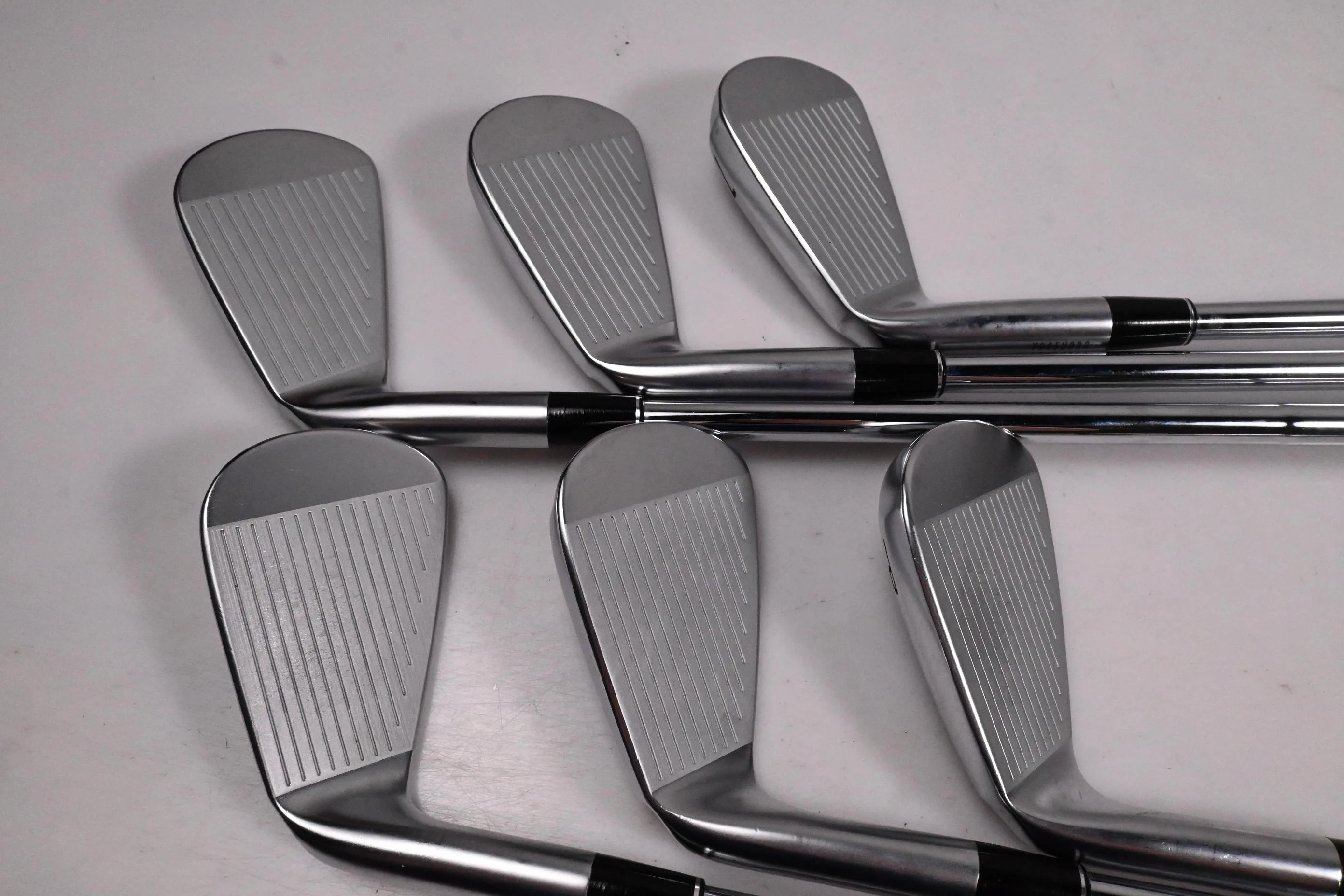 Srixon ZXi7 Irons / 5-PW / X-Flex Dynamic Gold X100 Shafts - Image 3