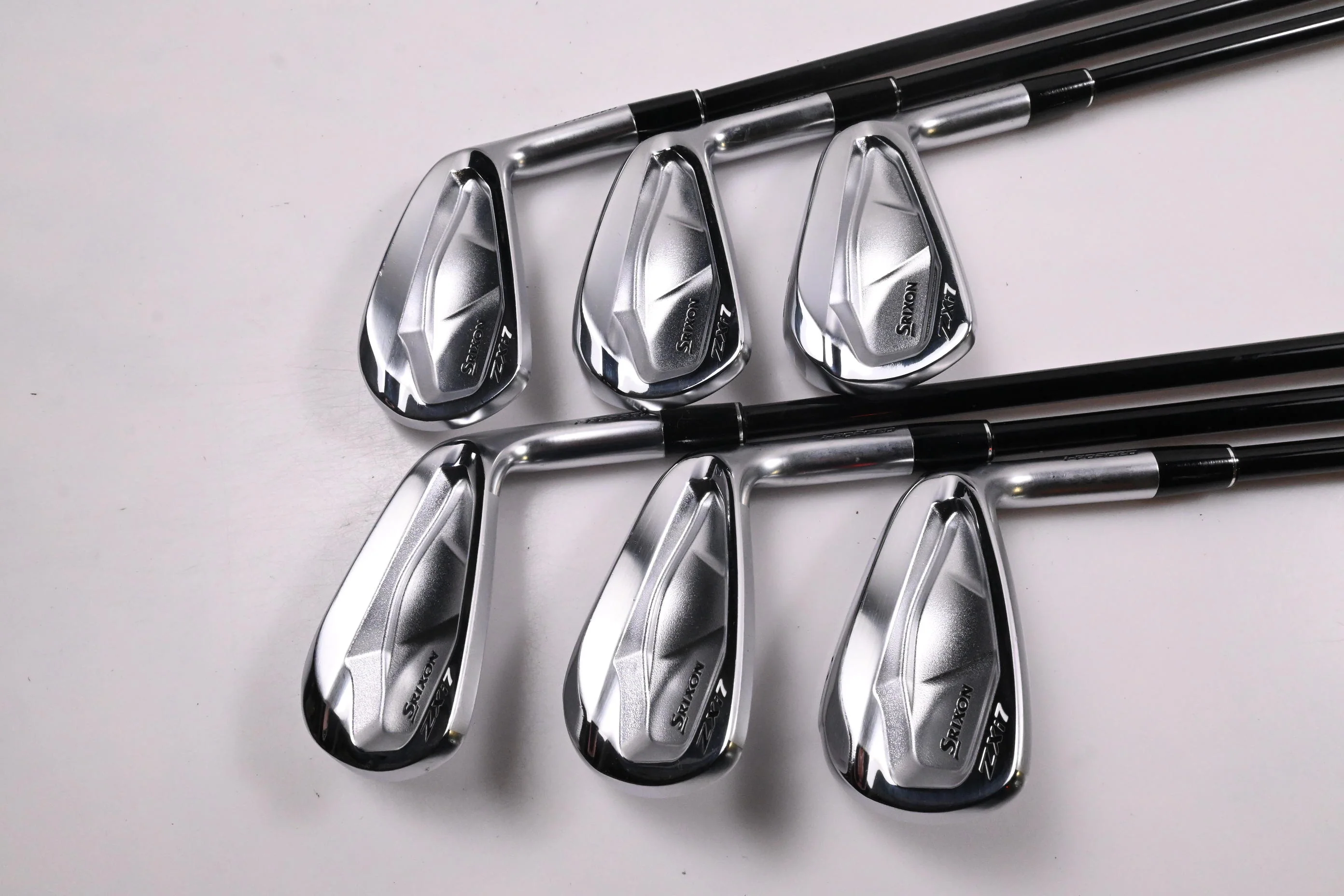 Srixon ZXi7 Irons / 5-PW / Stiff Flex Accra iSeries 8 Shafts - Image 2