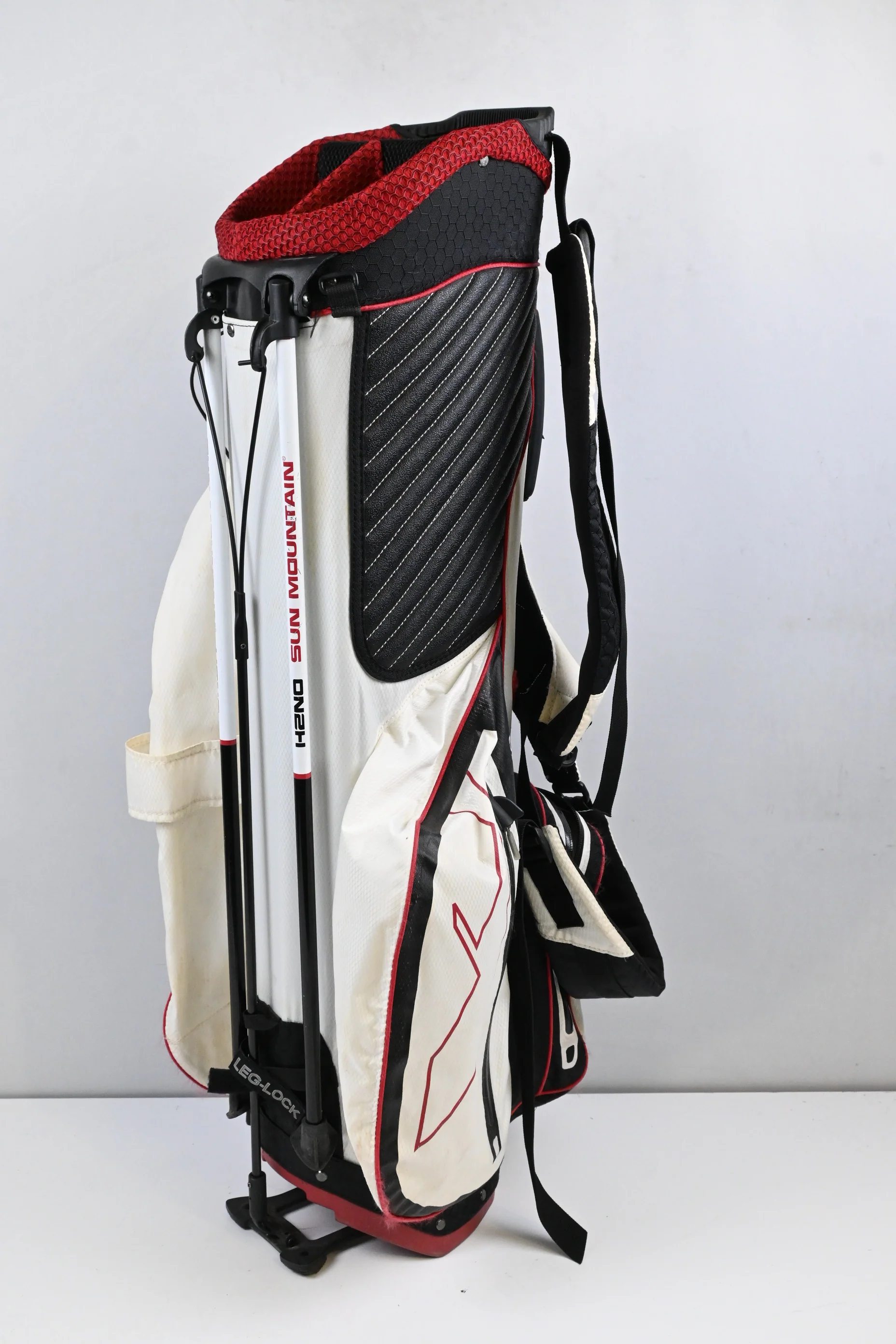 Sun Mountain H2NO Stand Bag / 3-Way Divider / White, Black, Red - Image 3