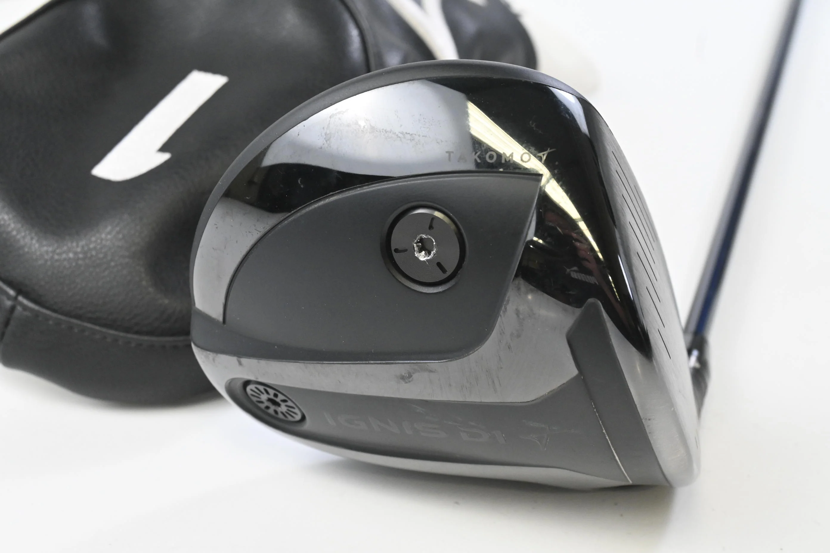 Takomo IIGNIS D1 Driver / 10.5 Degree / Stiff Flex Fujikura Ventus Blue 6 Shaft