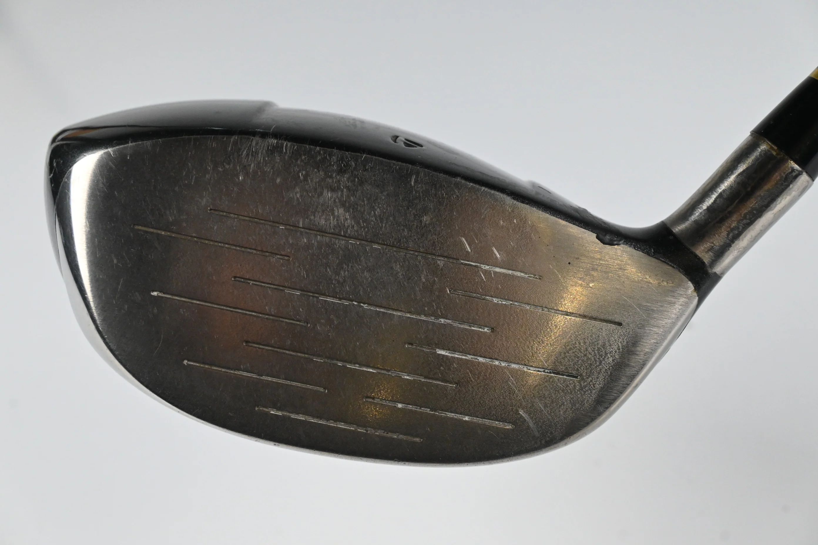 Taylormade 300 Ti Driver / 10.5 Degree / Stiff Flex Grafalloy ProLite 35 Shaft - Image 4