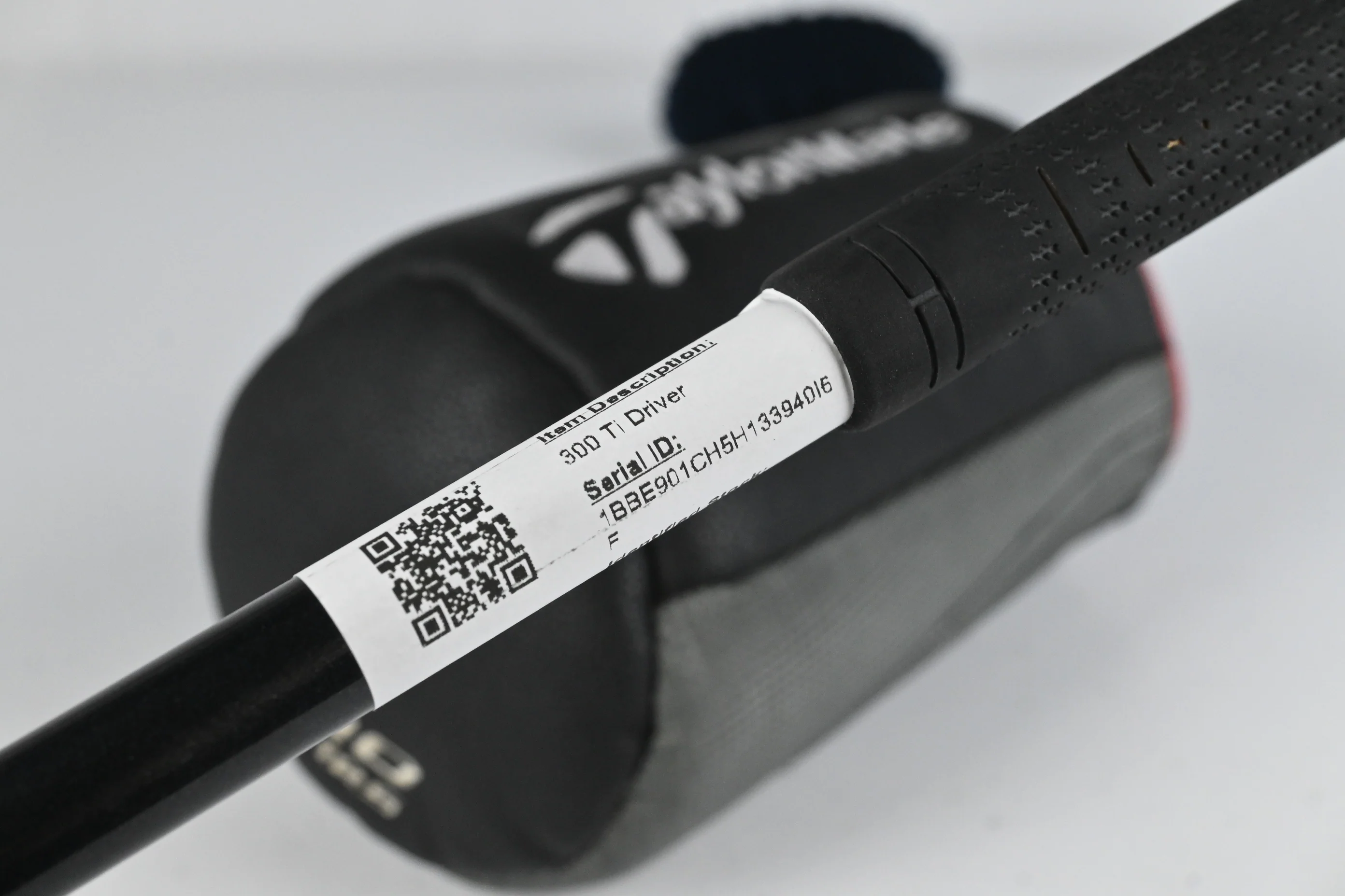 Taylormade 300 Ti Driver / 9.5 Degree / Stiff Flex Taylormade 90 Shaft - Image 7