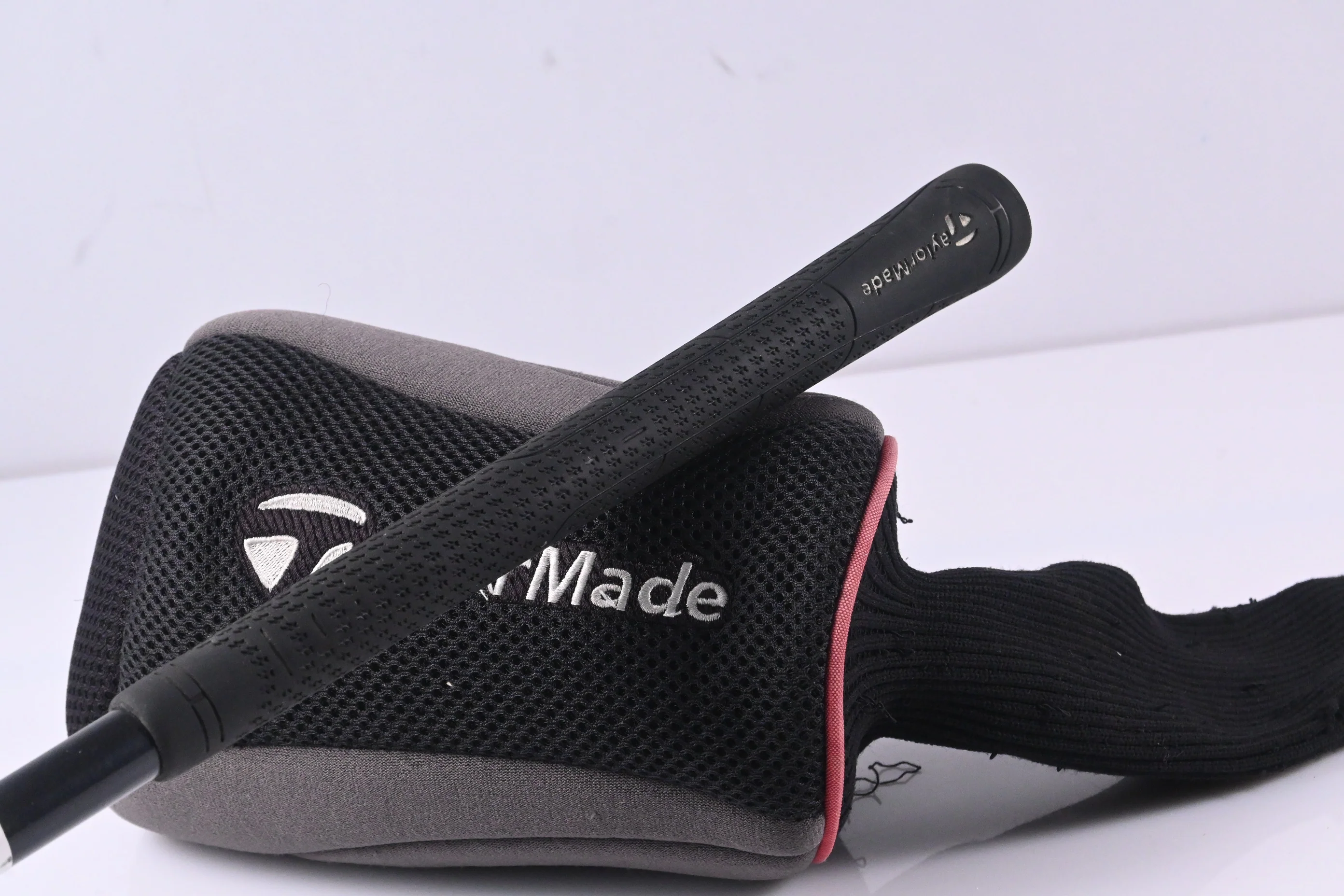 Taylormade 300 Ti Driver / 9.5 Degree / Stiff Flex Taylormade Lite 90 Shaft - Image 8