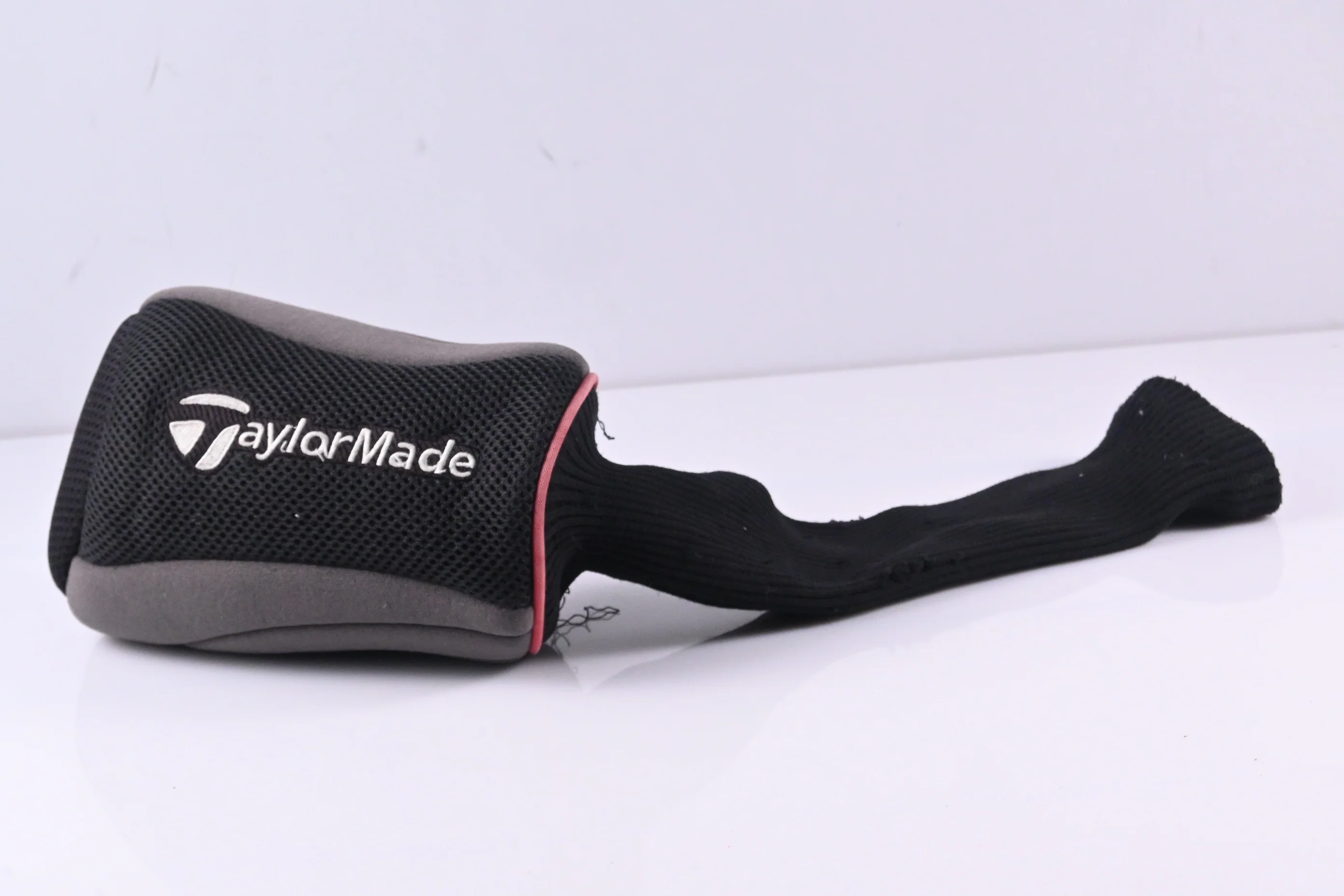 Taylormade 300 Ti Driver / 9.5 Degree / Stiff Flex Taylormade Lite 90 Shaft - Image 9