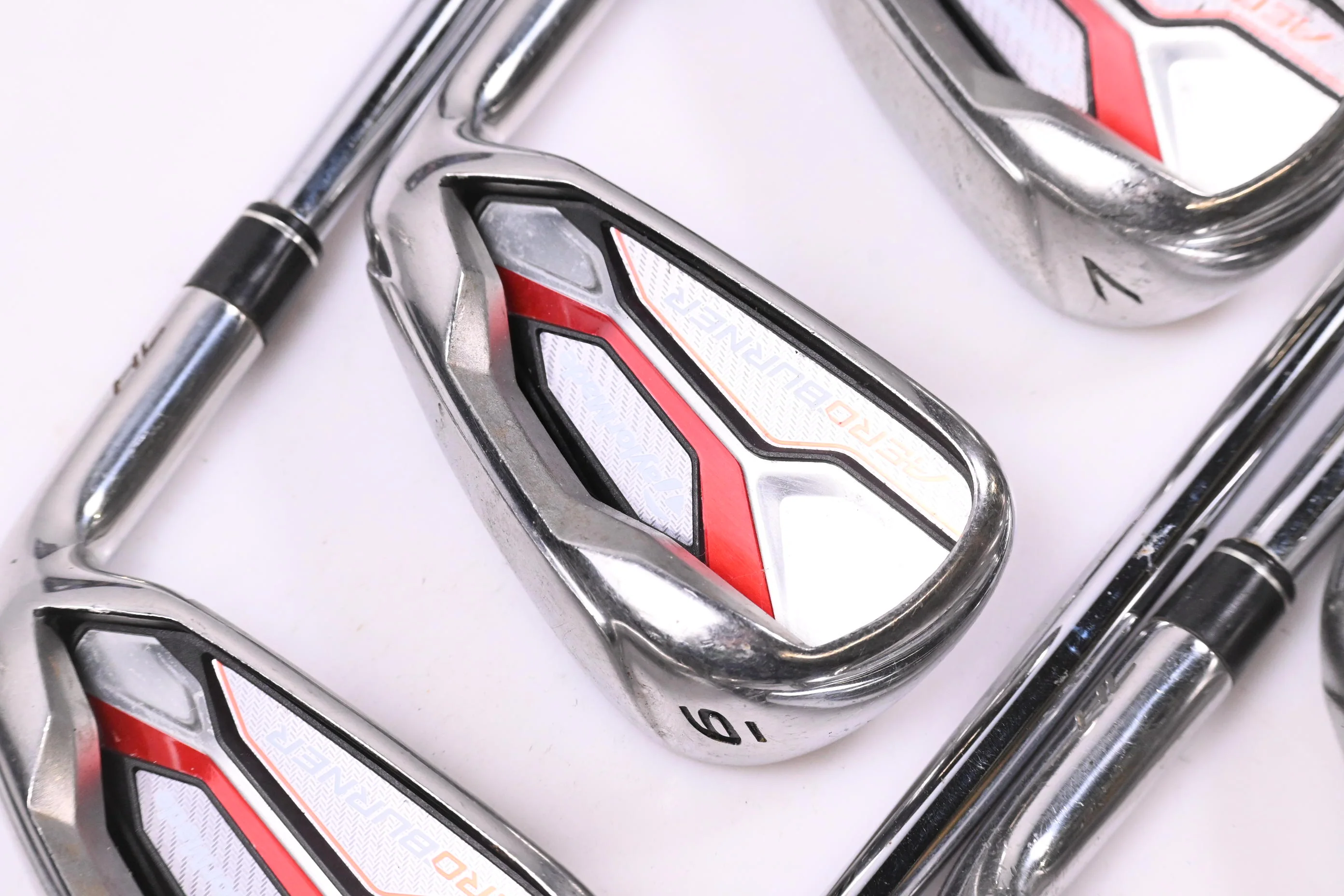Taylormade Aeroburner HL Irons / 5-PW+SW / Regular Flex Taylormade Shafts