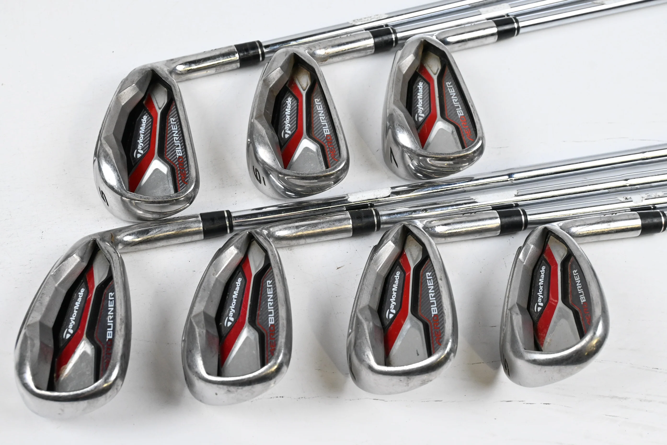 Taylormade Aeroburner Irons / 5-PW+SW / Regular Flex Aeroburner Shafts - Image 2