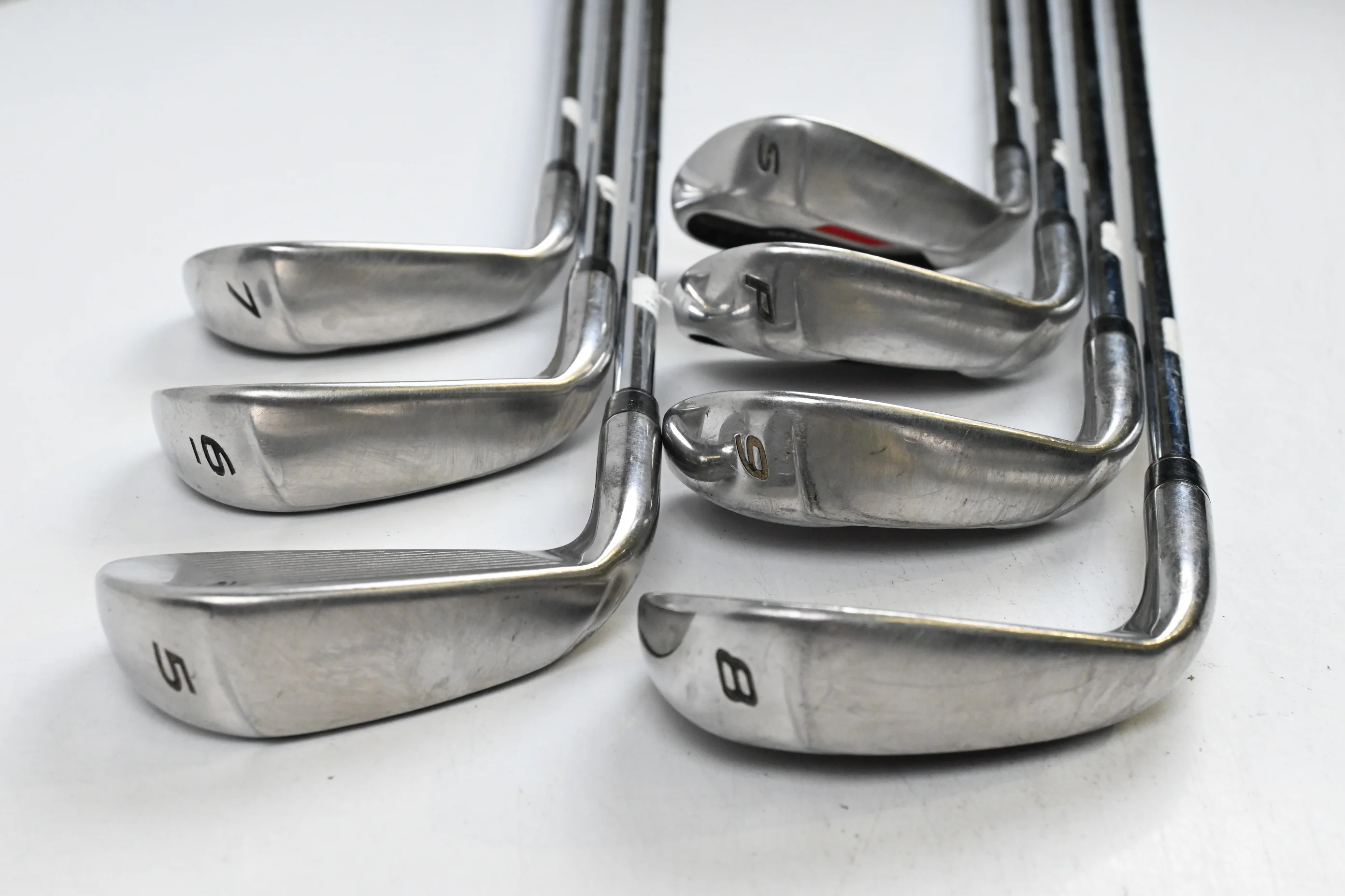 Taylormade Aeroburner Irons / 5-PW+SW / Regular Flex Aeroburner Shafts - Image 4