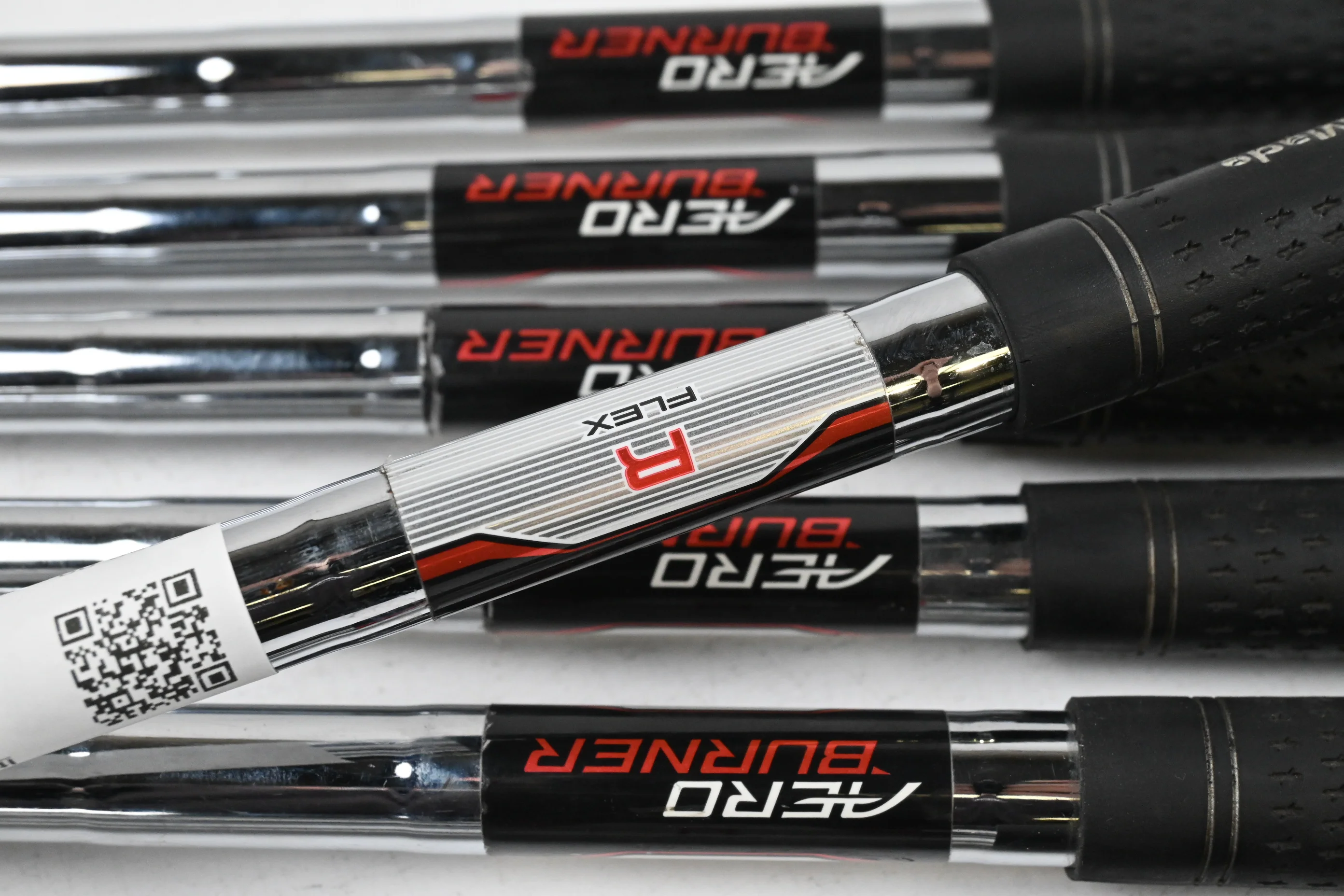 Taylormade Aeroburner Irons / 5-PW+SW / Regular Flex Aeroburner Shafts - Image 5