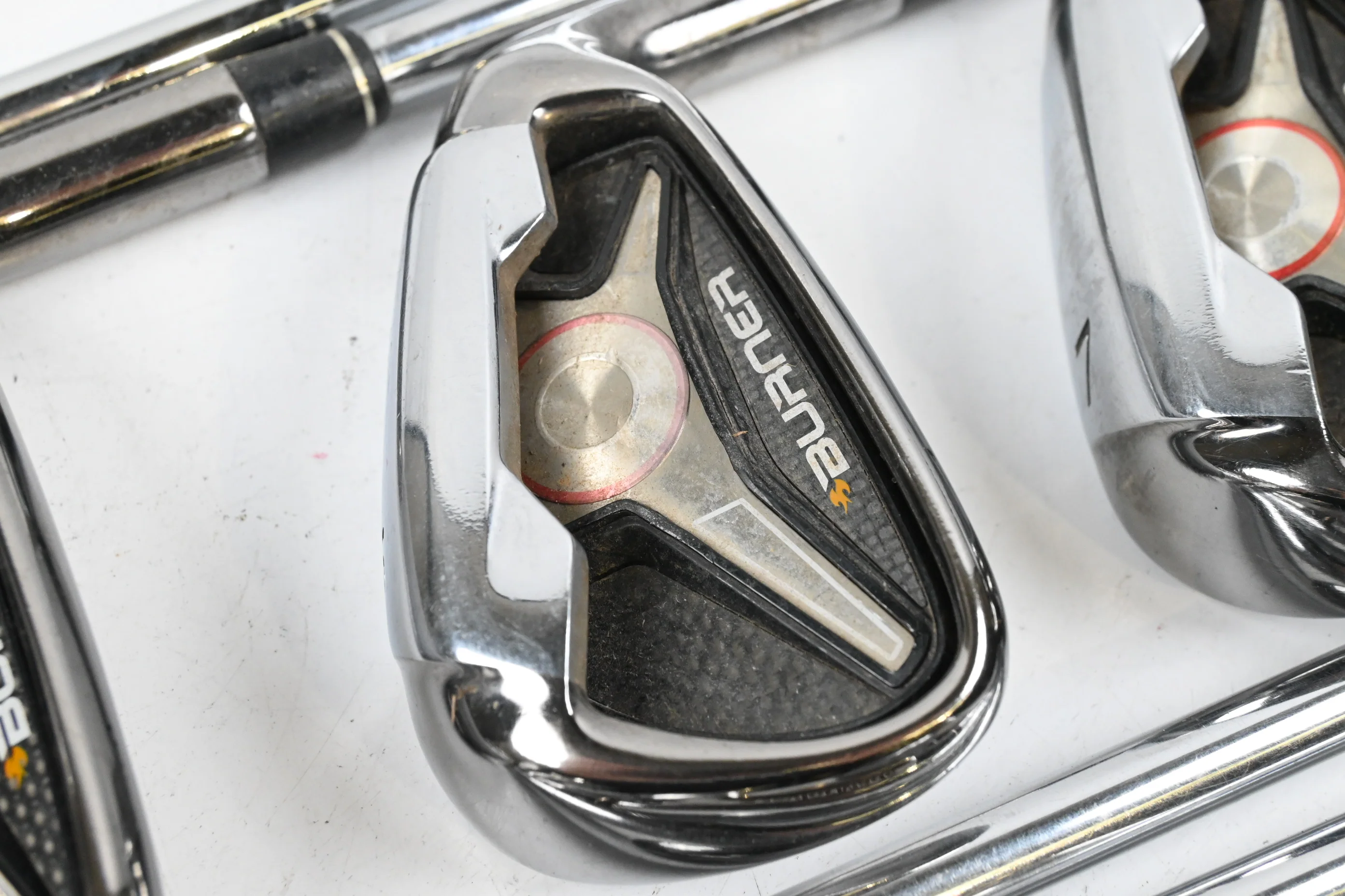 Taylormade Burner OS Irons / 4-PW+SW / Regular Flex Burner 85 Shafts