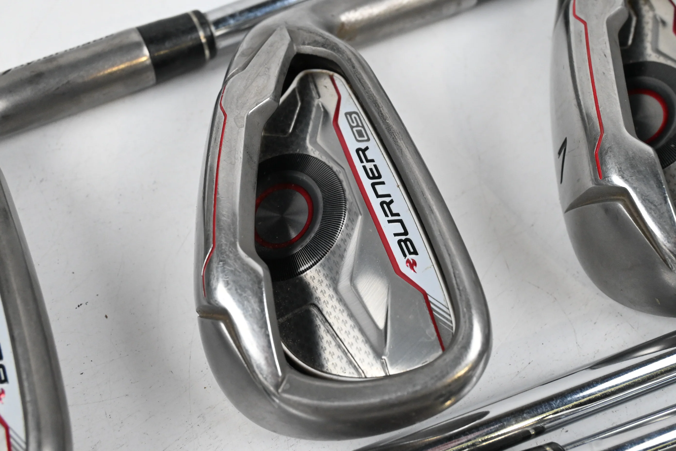 Taylormade Burner OS Irons / 5-PW+SW / Regular Flex Burner OS 85 Shafts
