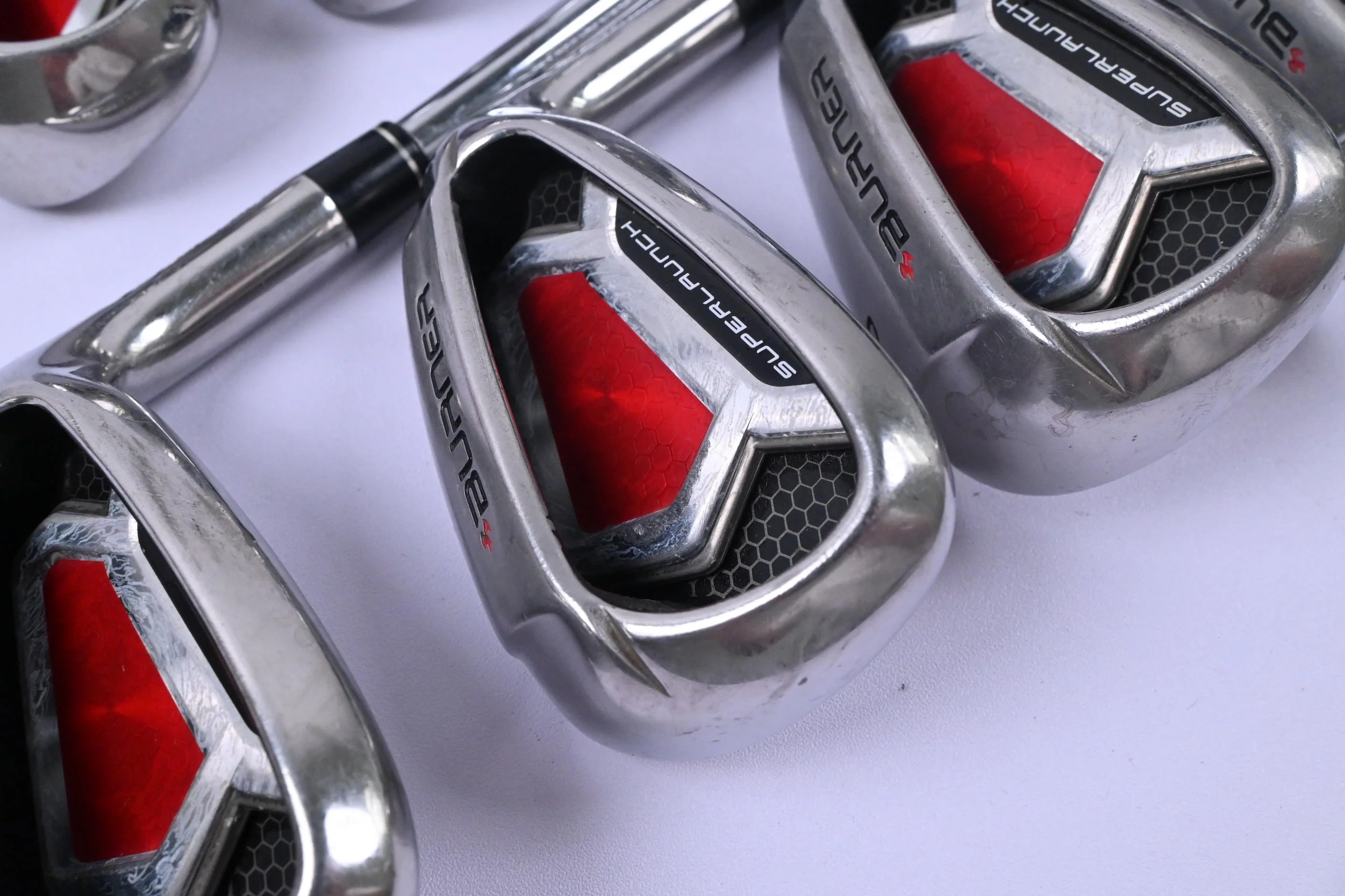 Taylormade Burner Superlaunch Irons / 5-PW+SW / Regular Flex Burner 85 Shafts