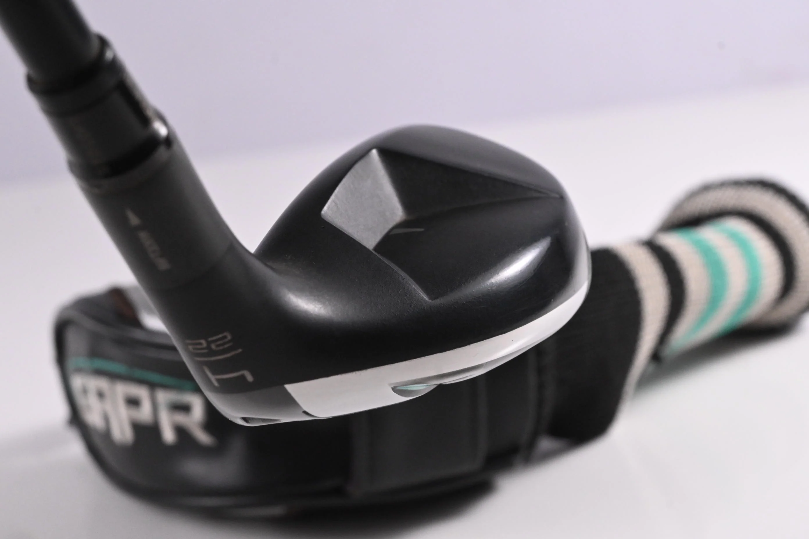 Taylormade GAPR Hi #4 Hybrid / 22 Degree / Regular Flex KBS Hybrid 70 Shaft - Image 5