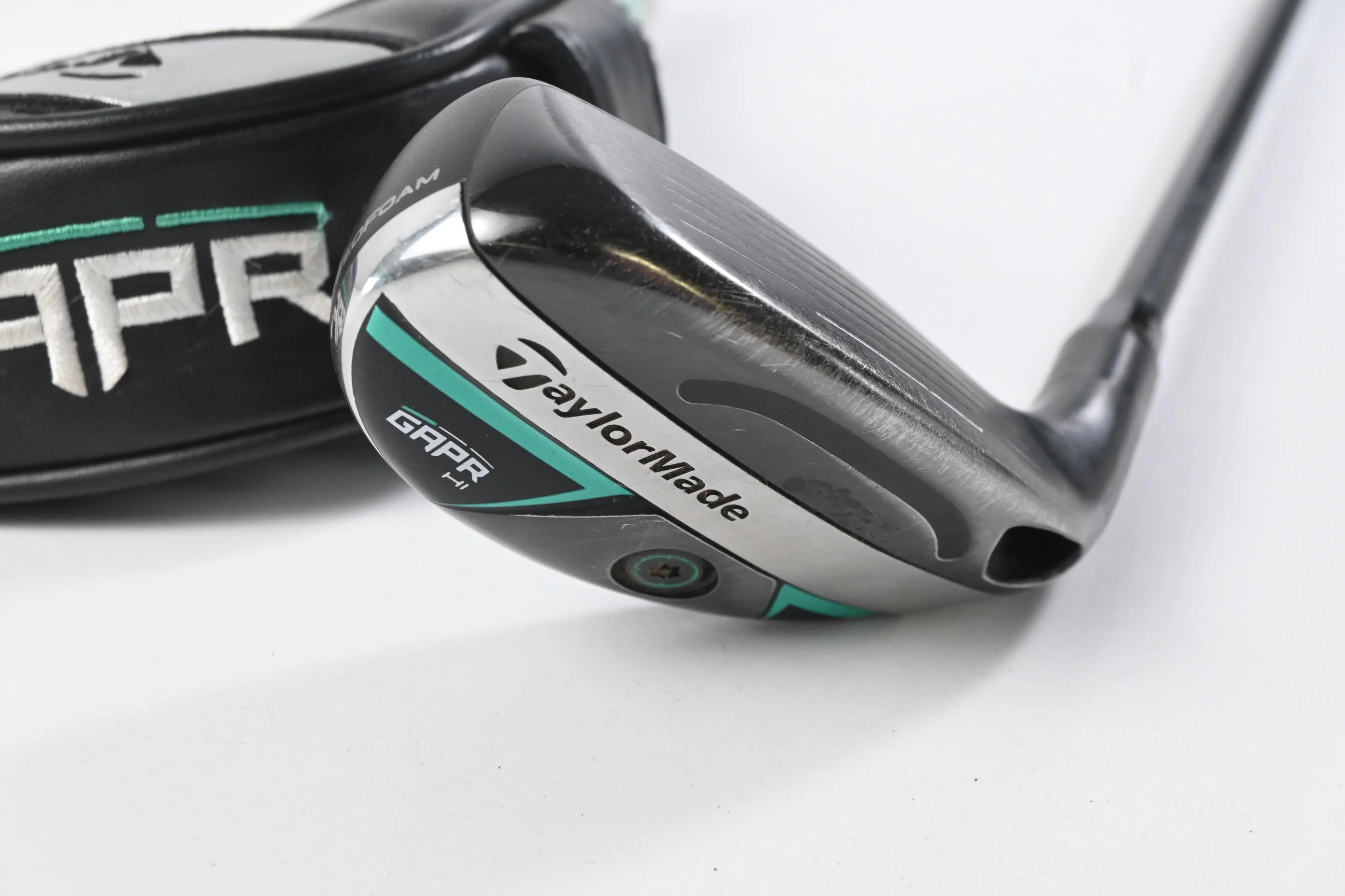 Taylormade GAPR Hi #3 Hybrid / 19 Degree / Regular Flex KBS Hybrid 70 Shaft