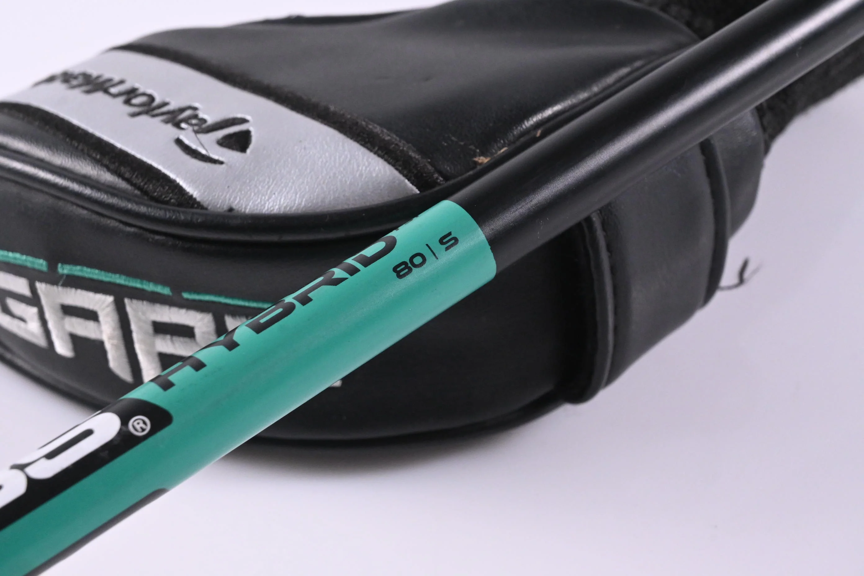 Taylormade GAPR Lo #3 Hybrid / 19 Degree / Stiff Flex KBS Hybrid 80 Shaft - Image 4