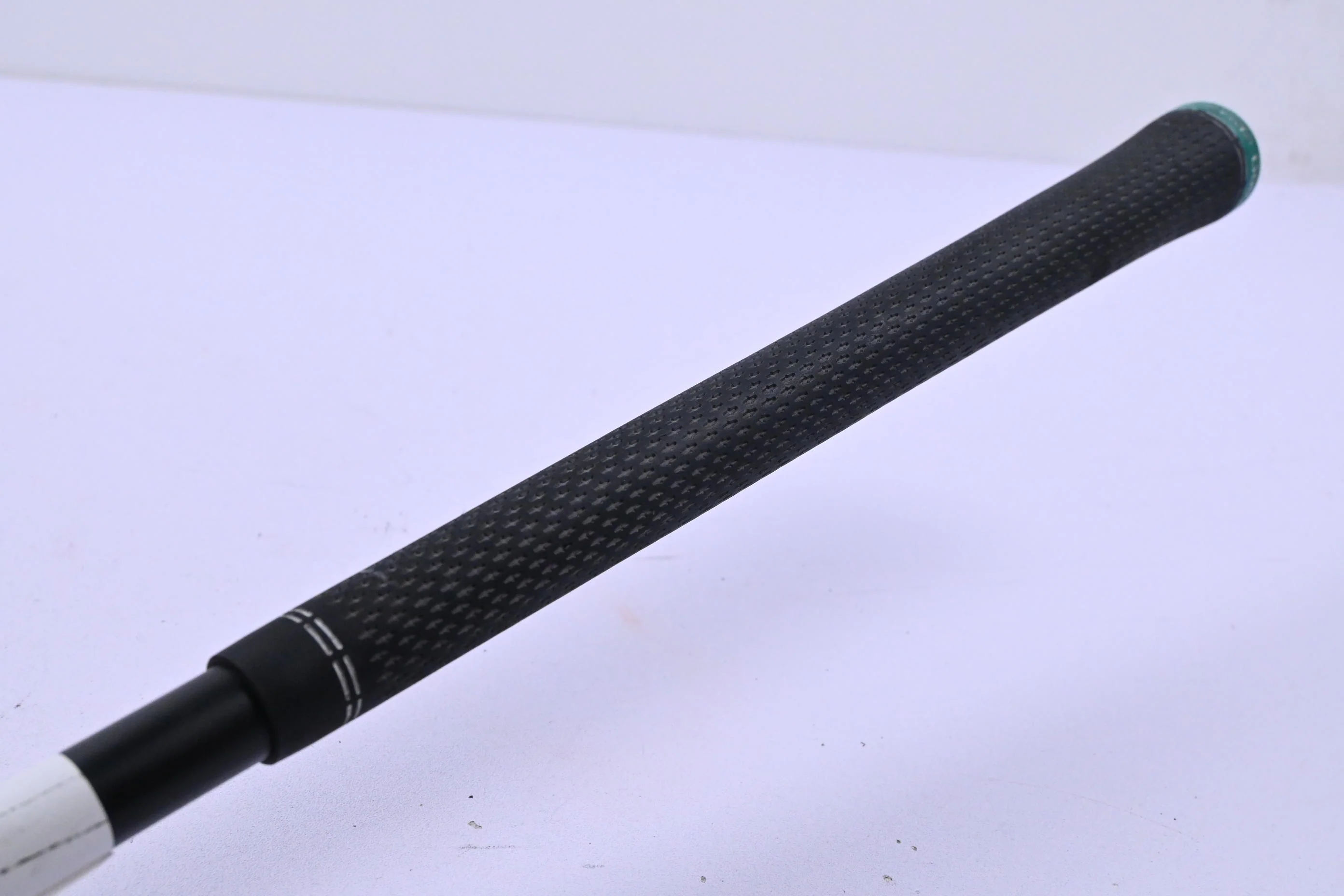 Taylormade GAPR Lo #2 Iron / 17 Degree / Regular Flex KBS Hybrid 70 Shaft - Image 6