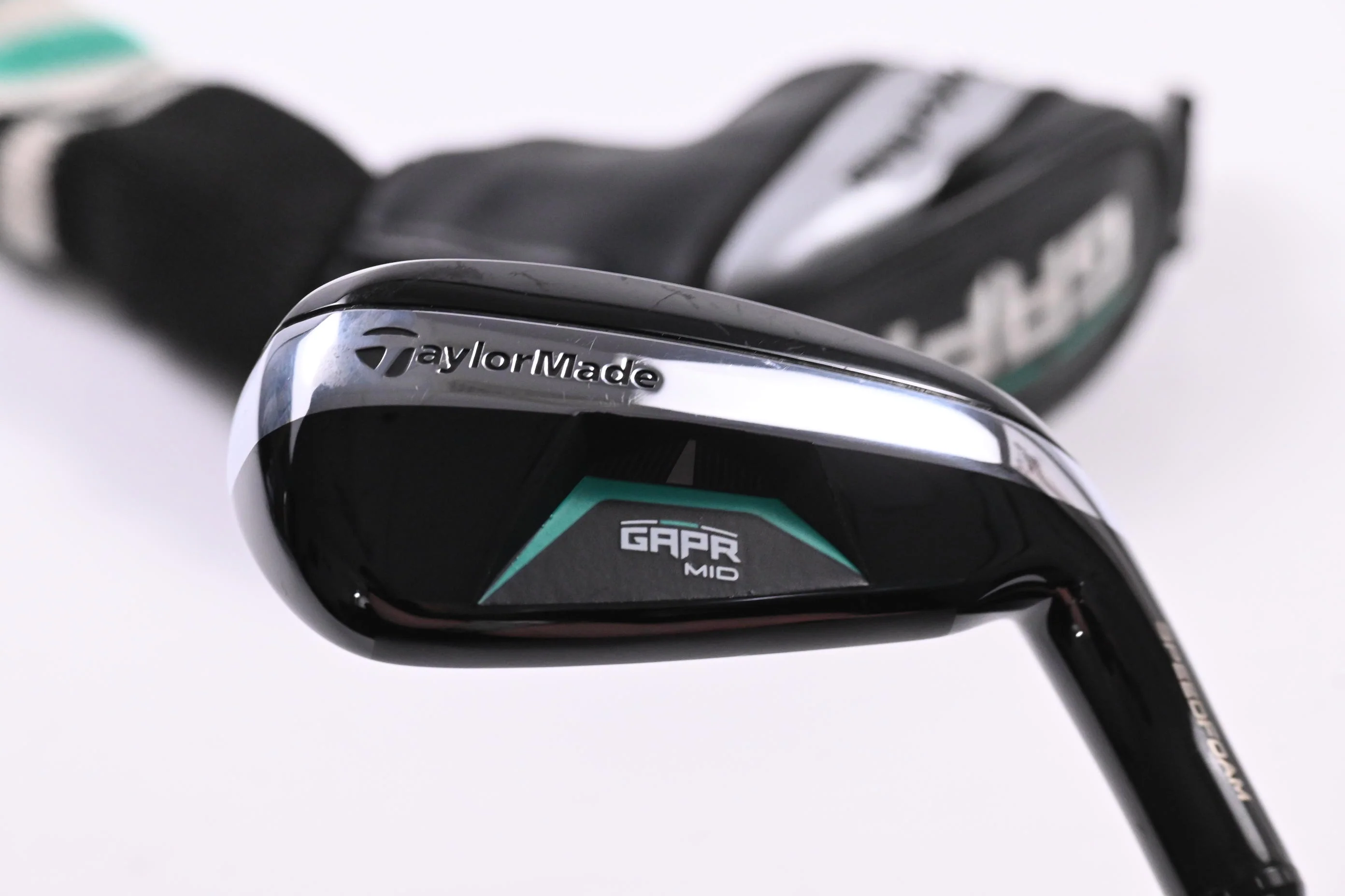 Taylormade GAPR Mid #5 Iron / 24 Degree / Regular Flex KBS Hybrid 70 Shaft