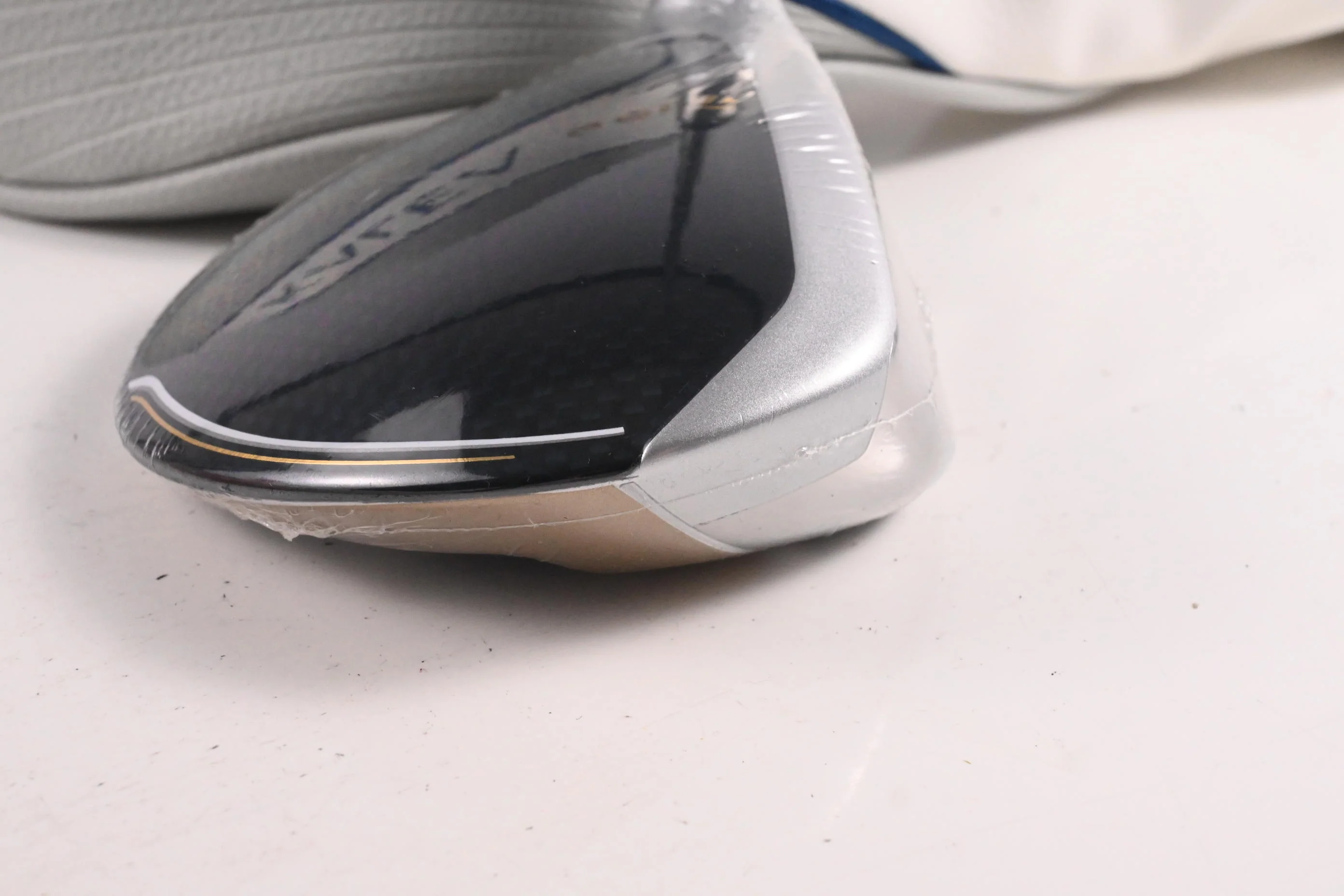 LadiesTaylormade Kalea Gold #5 Wood / 18 Degree / Ladies Flex Taylormade Soft 40 - Image 3