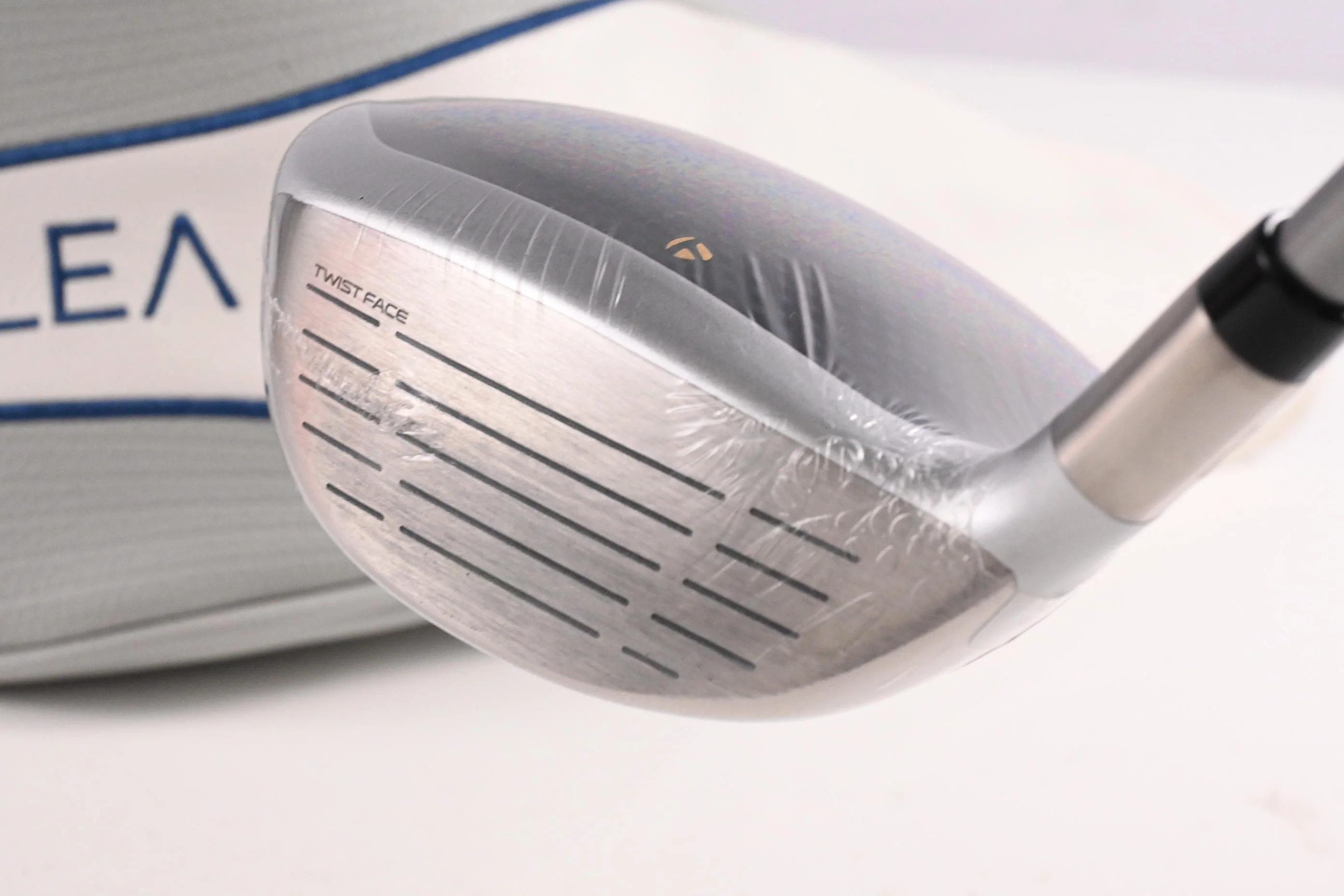 LadiesTaylormade Kalea Gold #5 Wood / 18 Degree / Ladies Flex Taylormade Soft 40 - Image 4