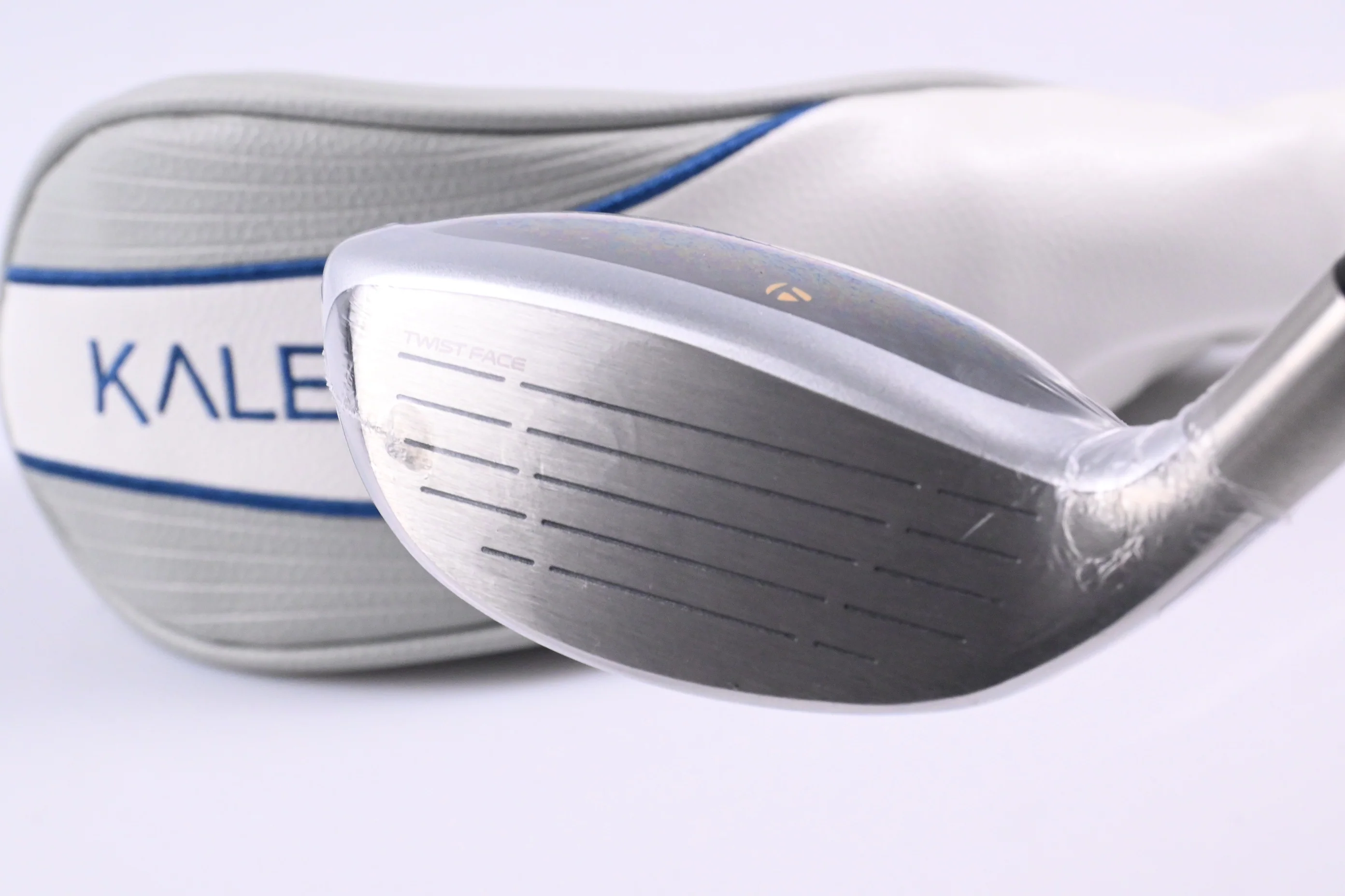 Ladies Taylormade Kalea Gold #6 Hybrid / 31 Degree / Ladies Flex Kalea Gold - Image 4