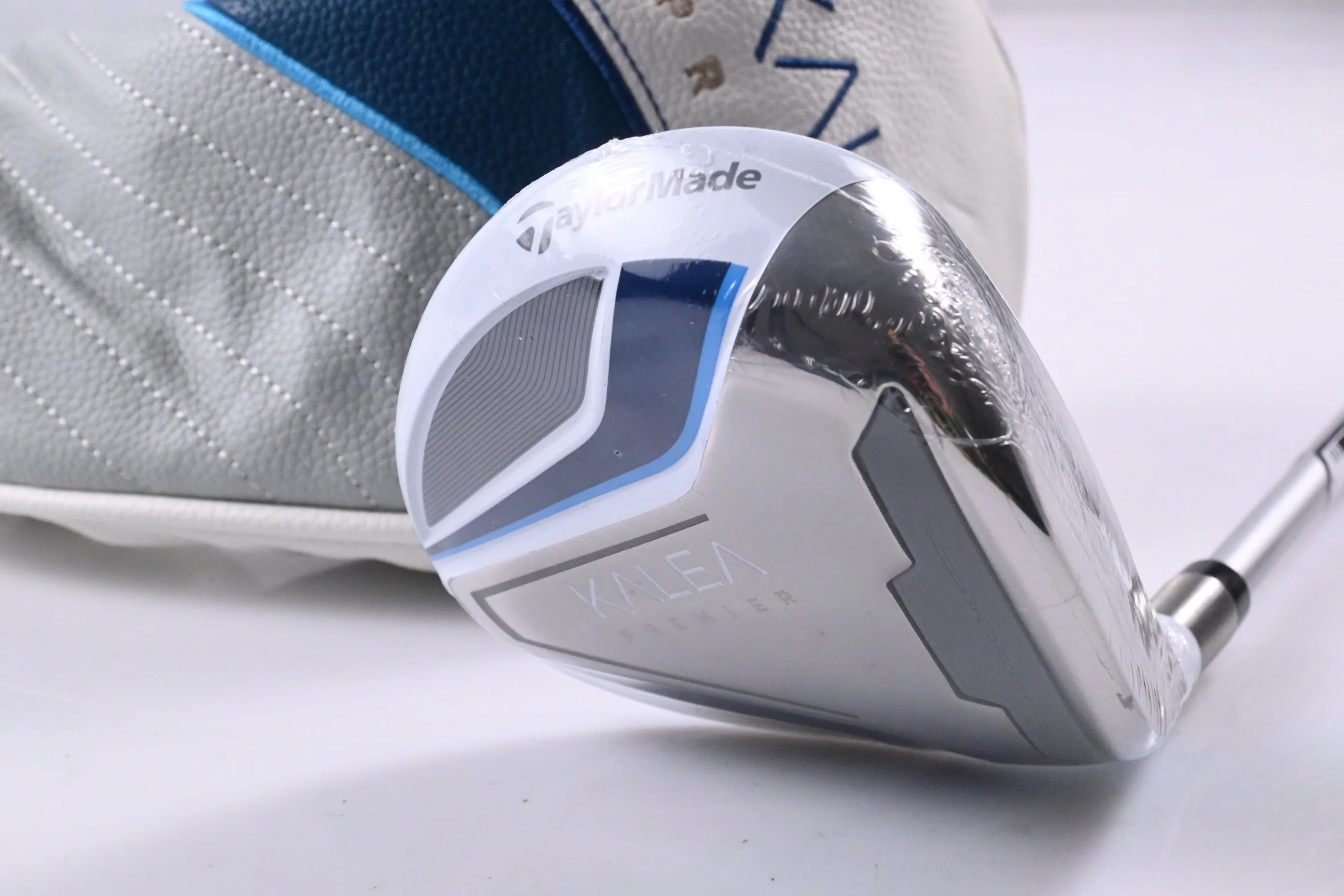Ladies Taylormade Kalea Premier #3 Wood / 17 Degree / Ladies Flex Taylormade 40