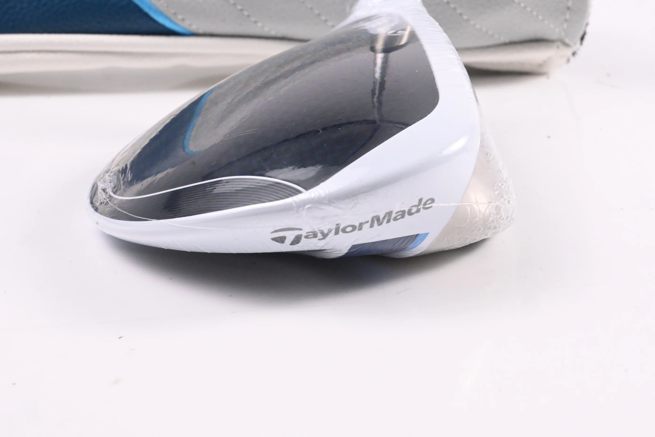 Ladies Taylormade Kalea Premier #3 Wood / 17 Degree / Ladies Flex Taylormade 40 - Image 3