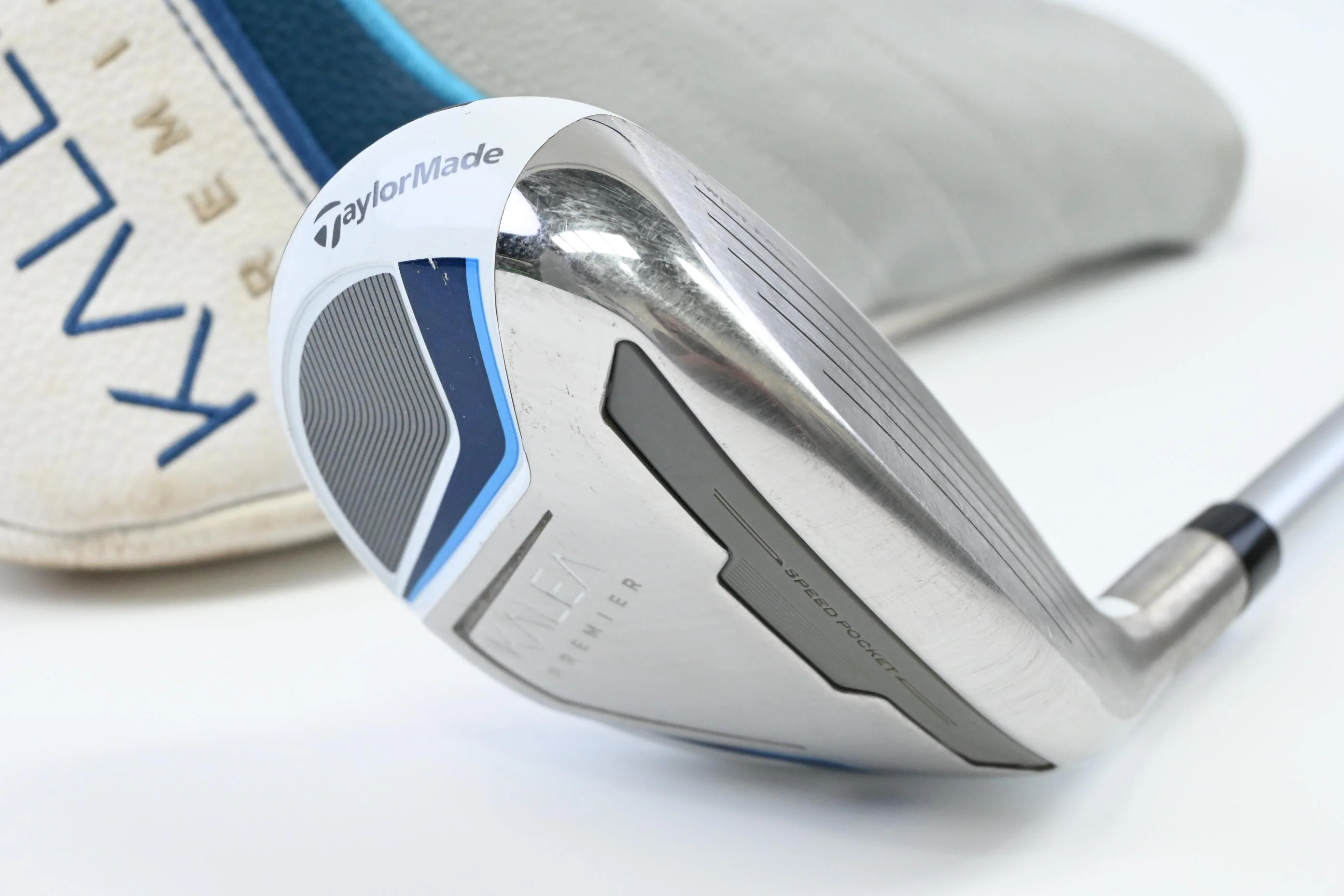Ladies Taylormade Kalea Premier #6 Hybrid / 31 Degree / Ladies Flex Kalea 40