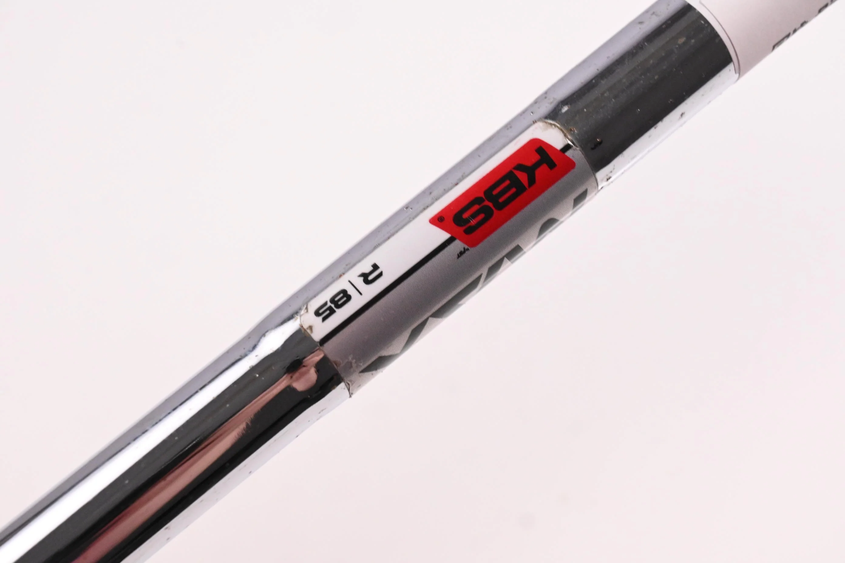 Taylormade M CGB Gap Wedge / 48.5 Degree / Regular Flex KBS Max 85 Shaft - Image 4