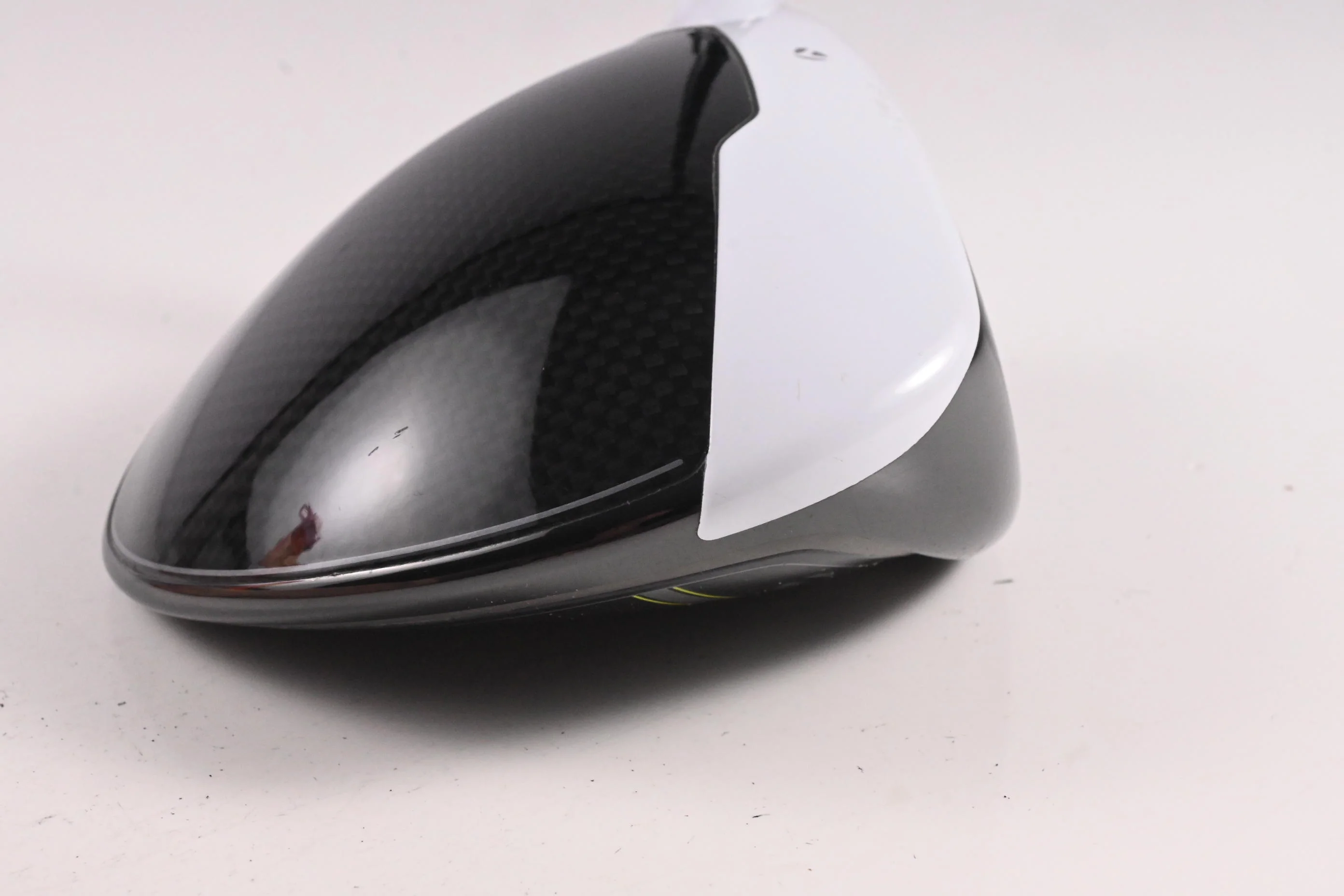 Taylormade M1 2017 Driver / 9.5 Degree / Stiff Flex Fujikura Atmos Red 5 Shaft - Image 3