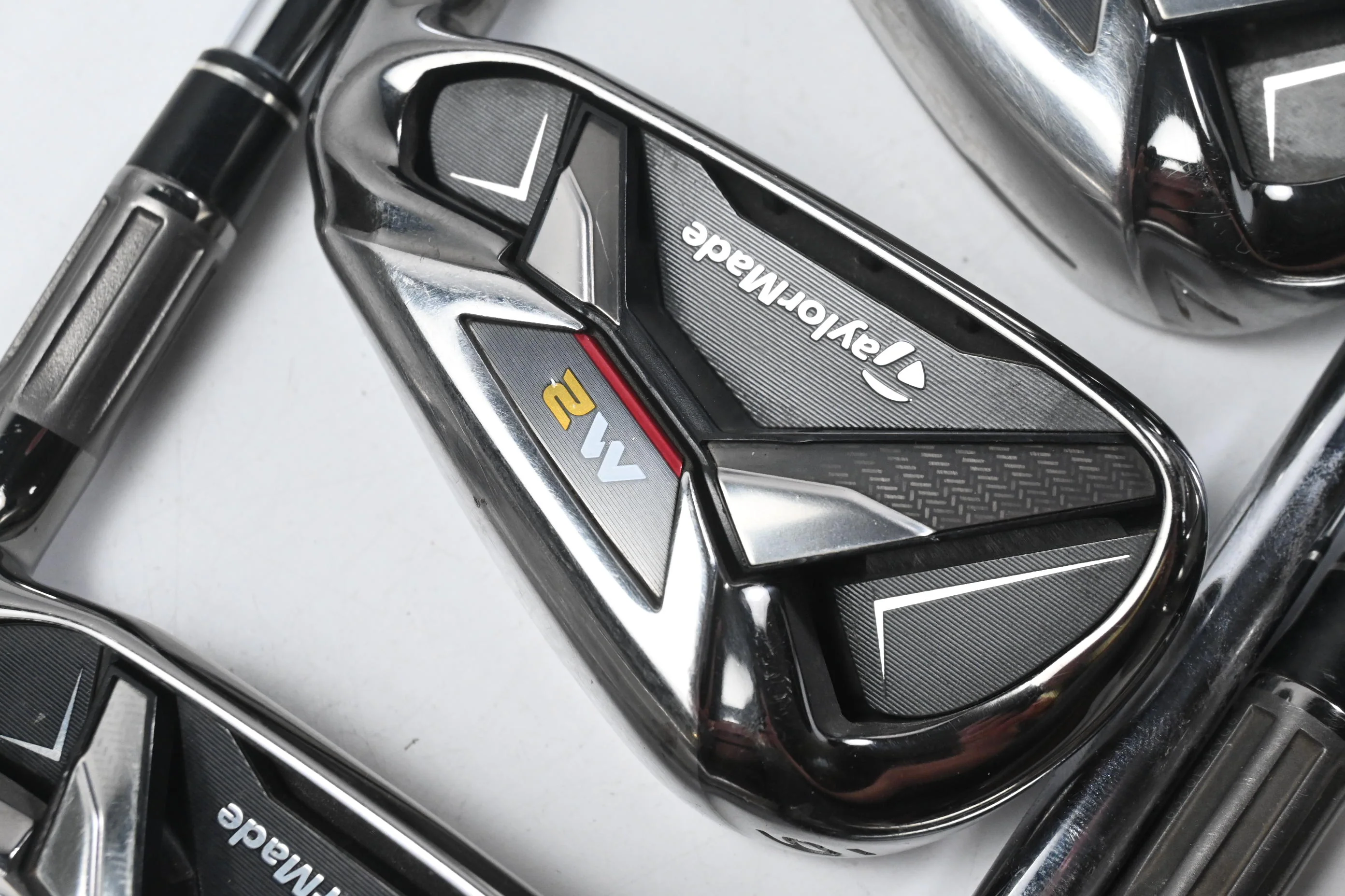 Taylormade M2 2017 Irons / 5-PW+SW / Regular Flex REAX 88 Shafts