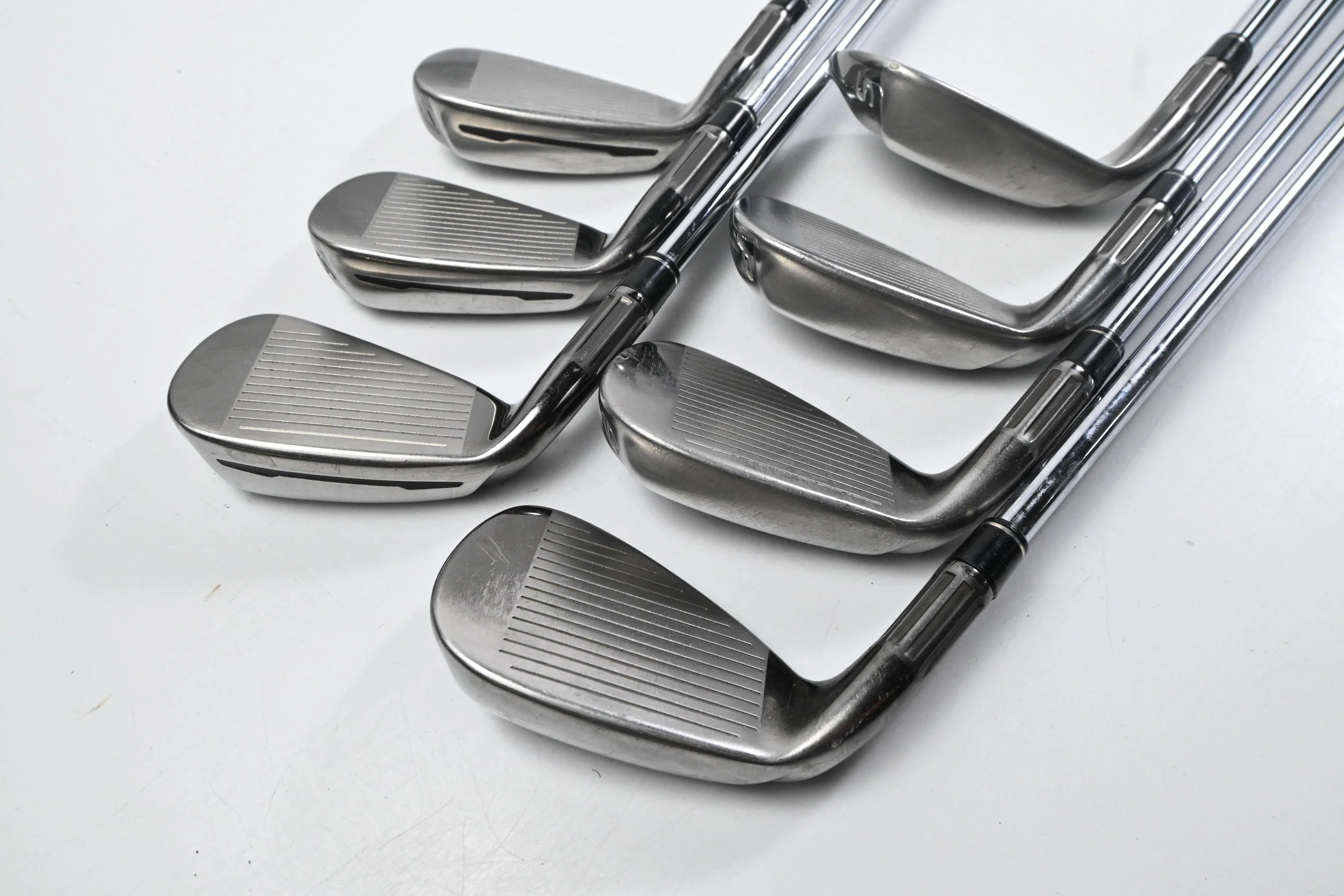 Taylormade M2 2017 Irons / 5-PW+SW / Regular Flex REAX 88 Shafts - Image 4