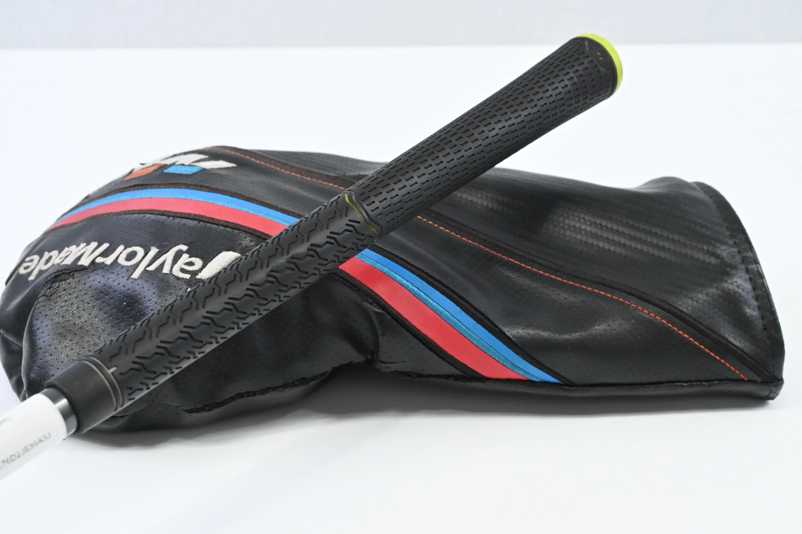 Taylormade M4 Driver / 10.5 Degree / Senior Flex Matrix Ozik MFS X5 White Tie 45 - Image 8