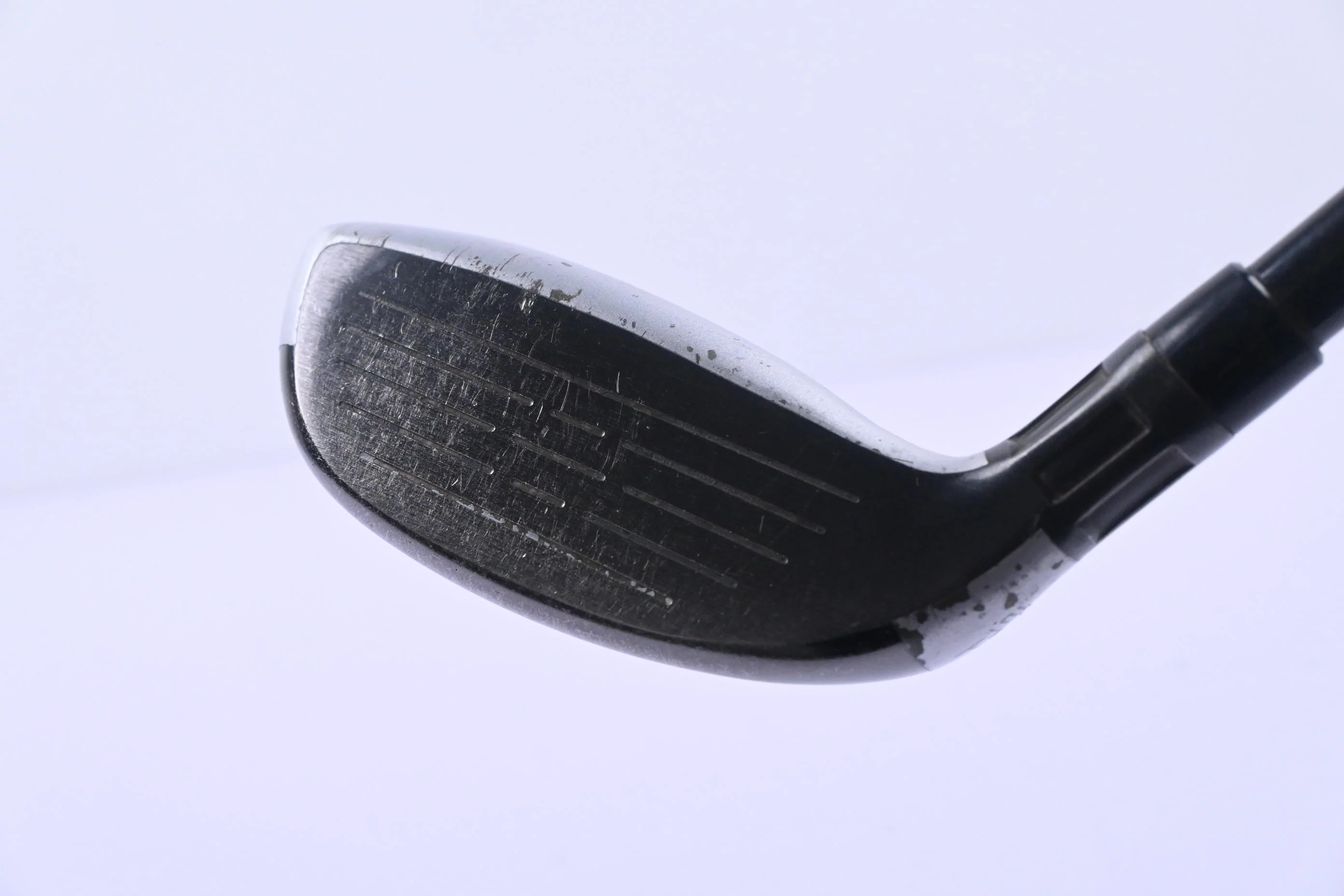 Taylormade M4 #4 Hybrid / 22 Degree / Stiff Flex Fujikura Atmos Red 7 Shaft - Image 4