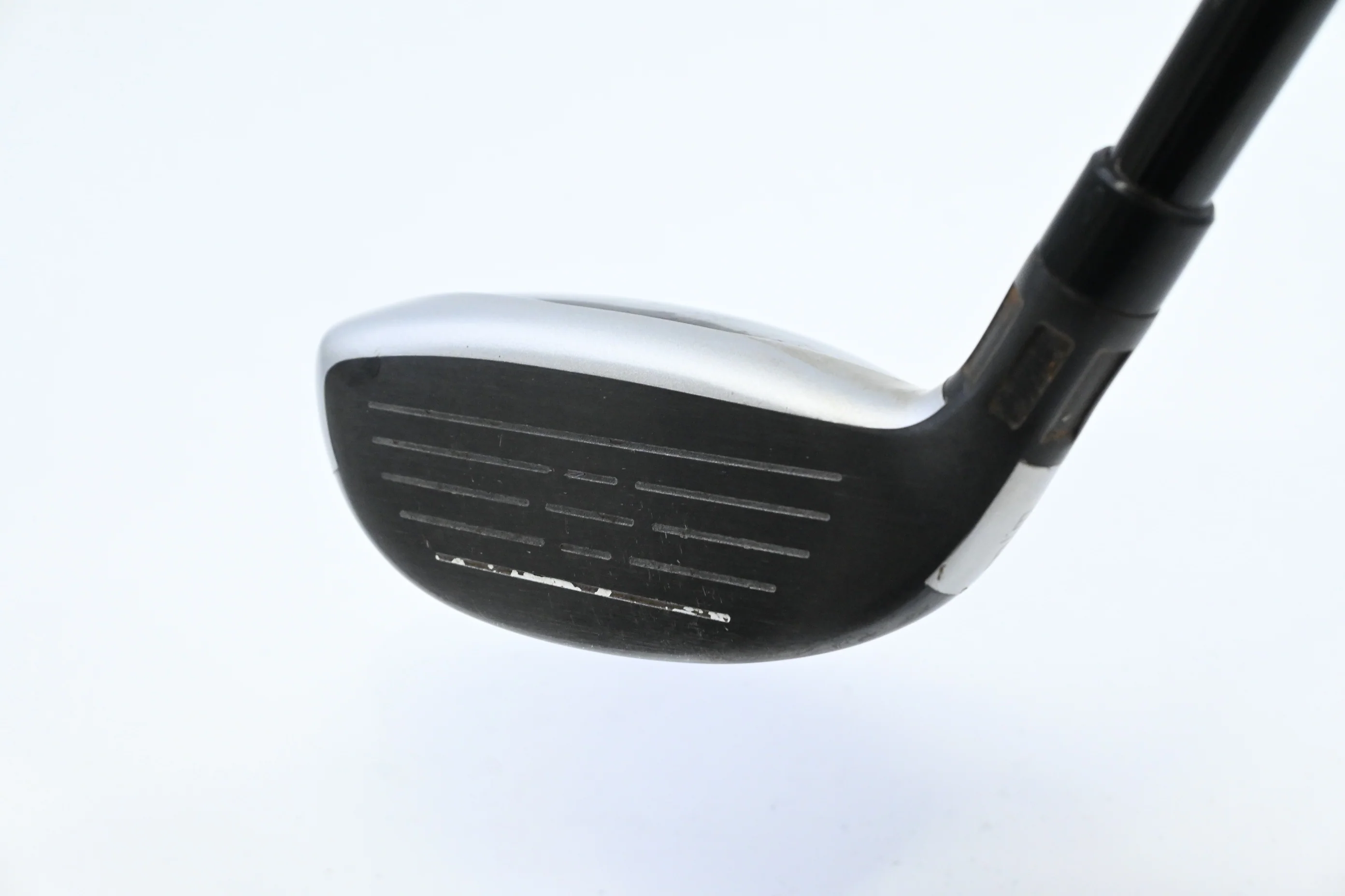 Taylormade M4 #3 Hybrid / 19 Degree / Senior Flex Fujikura Atmos Red 5 Shaft - Image 4