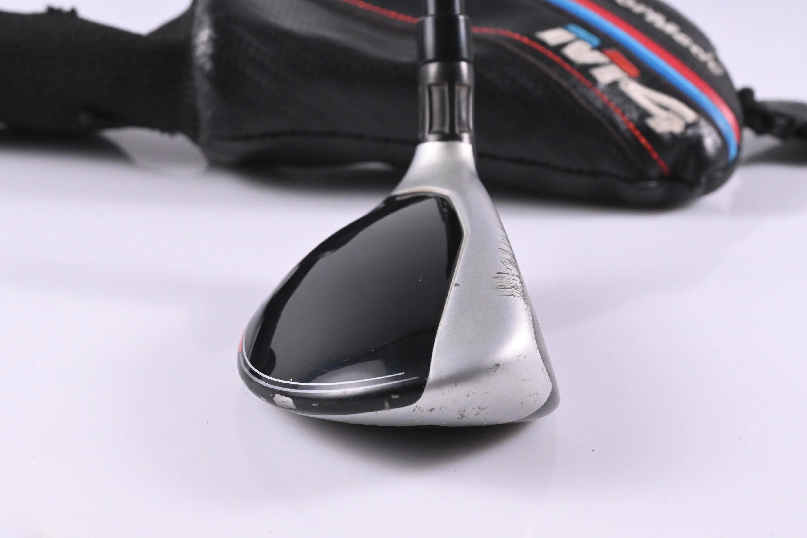 Taylormade M4 #3 Hybrid / 19 Degree / Stiff Flex Fujikura Atmos Red 7 Shaft - Image 3
