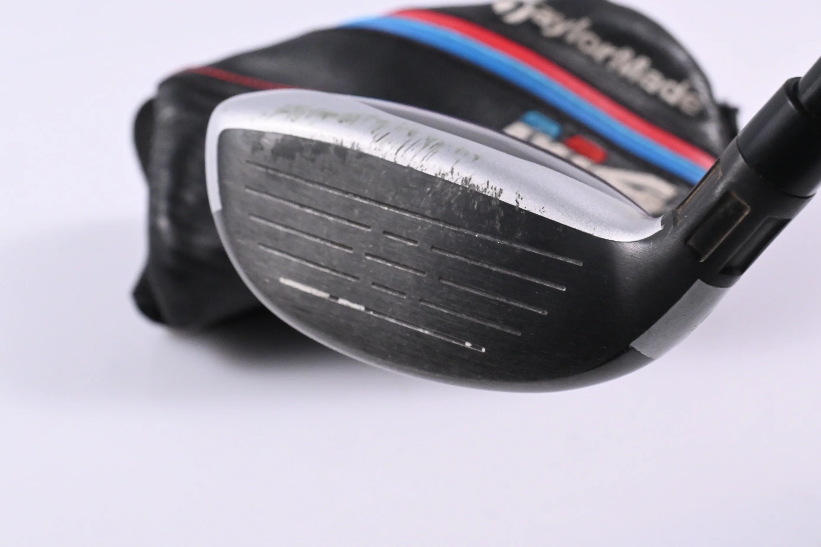 Taylormade M4 #3 Hybrid / 19 Degree / Regular Flex Fujikura Atmos Red 6 Shaft - Image 4