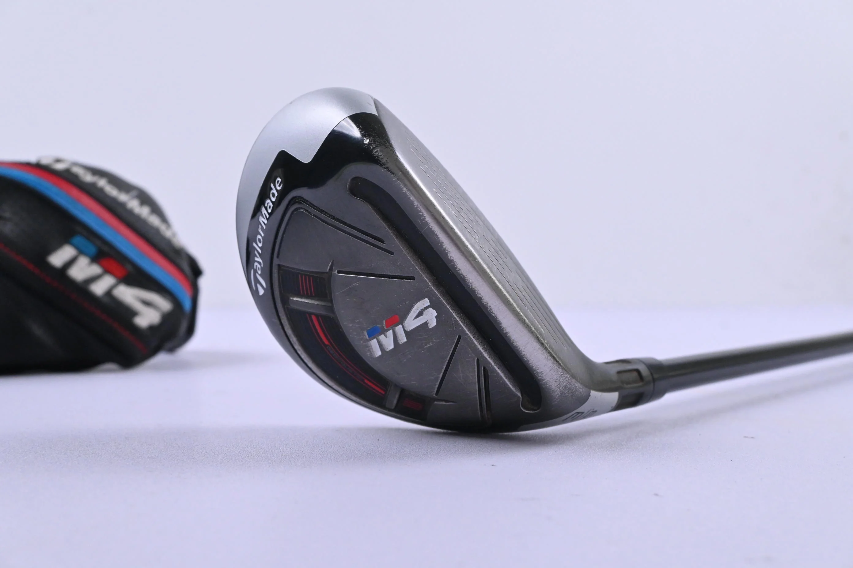Taylormade M4 #3 Hybrid / 19 Degree / Stiff Flex Fujikura Atmos Red 7 Shaft